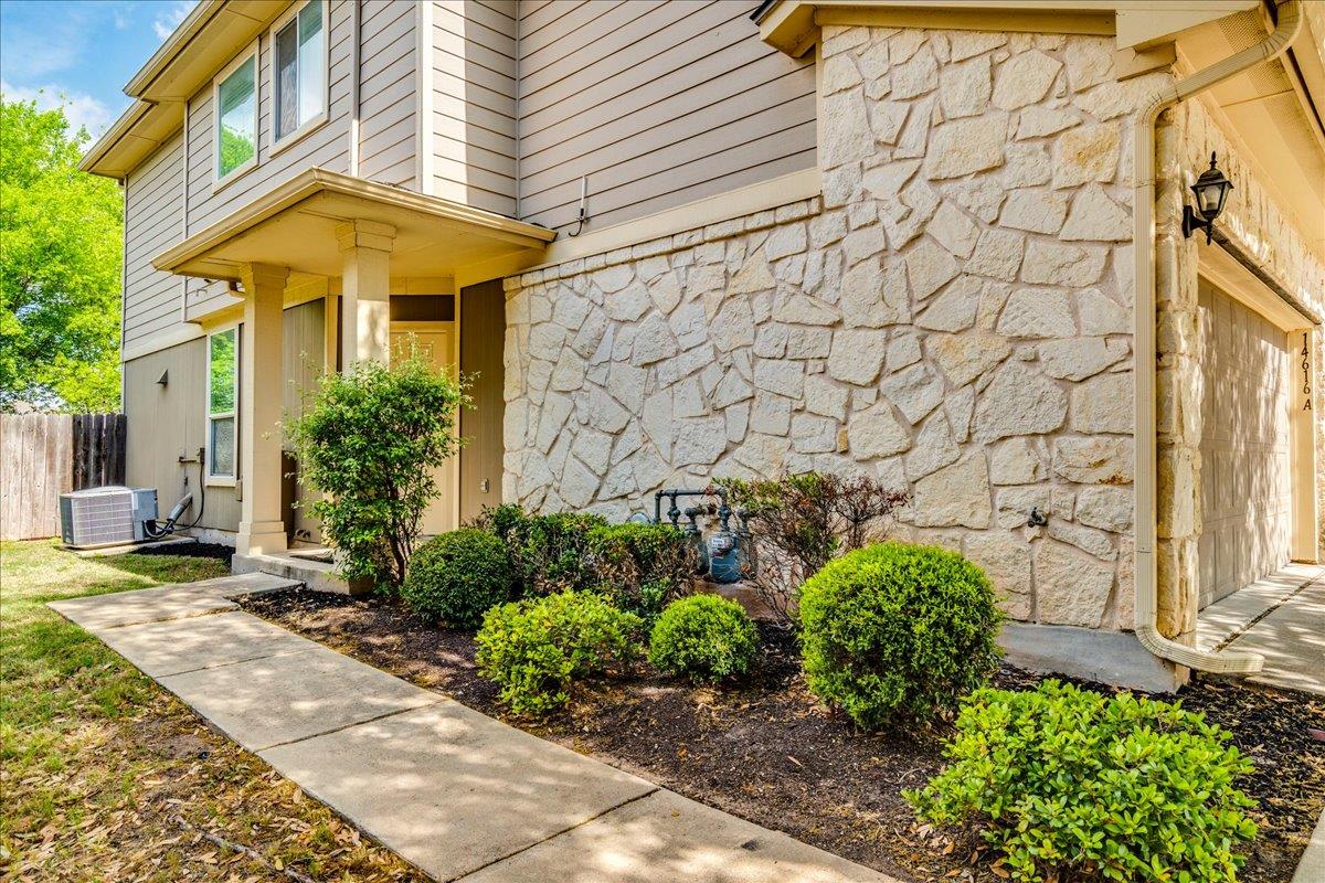 14616 Walt Whitman Trl # A, Pflugerville, TX 78660