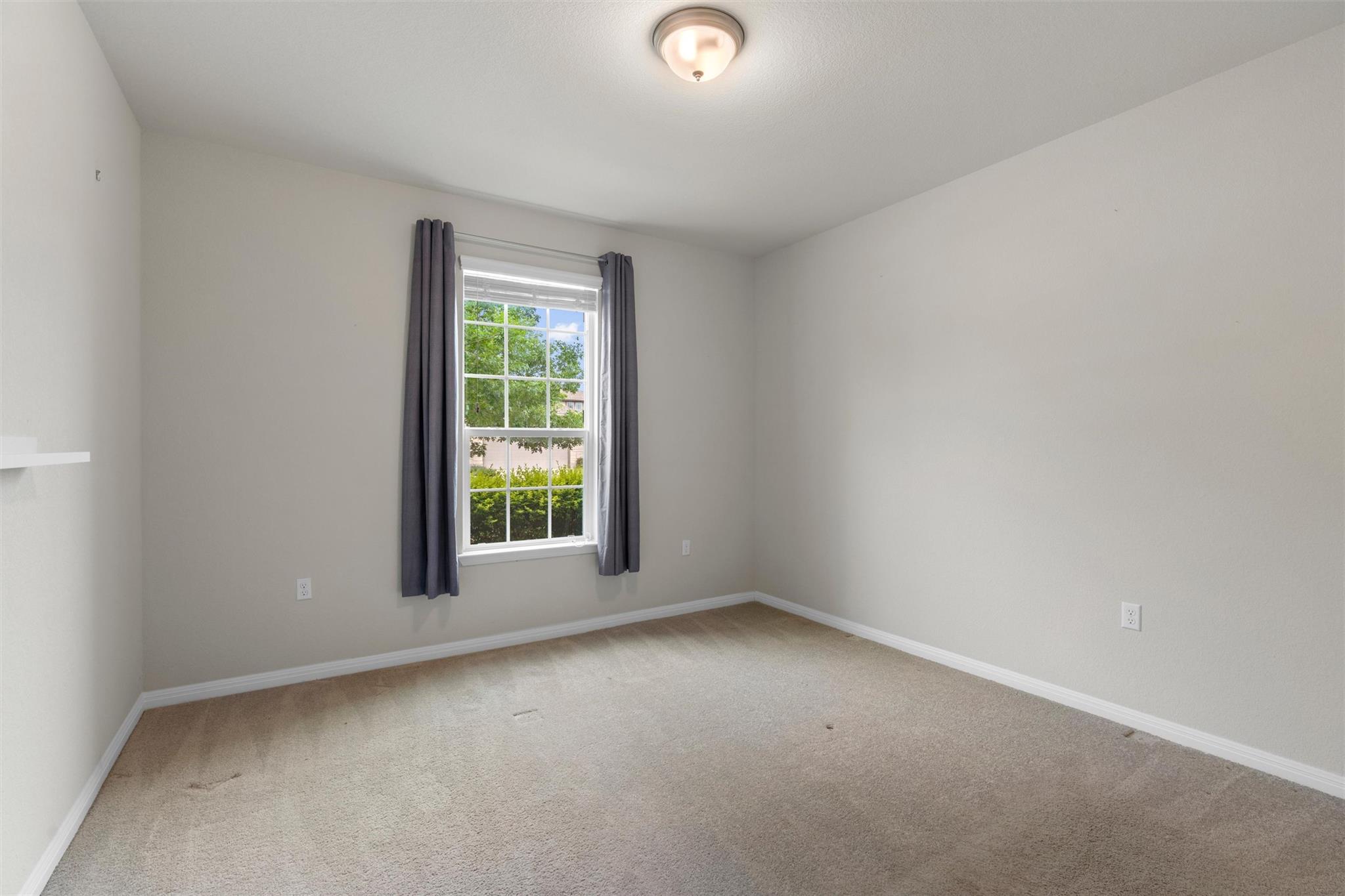 108 Calhoun Ln, Georgetown, TX 78633