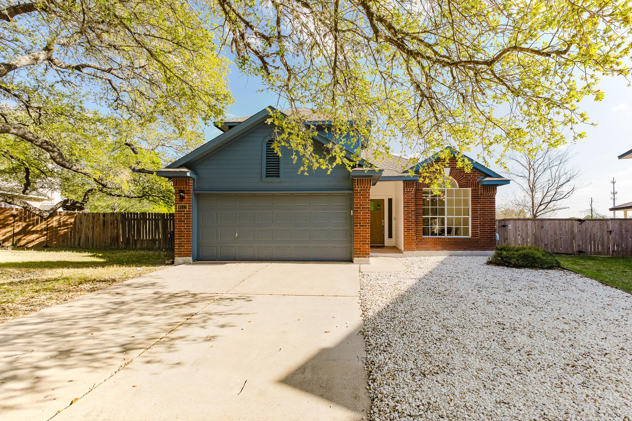 9513 LINKMEADOW Dr, Austin, TX 78748