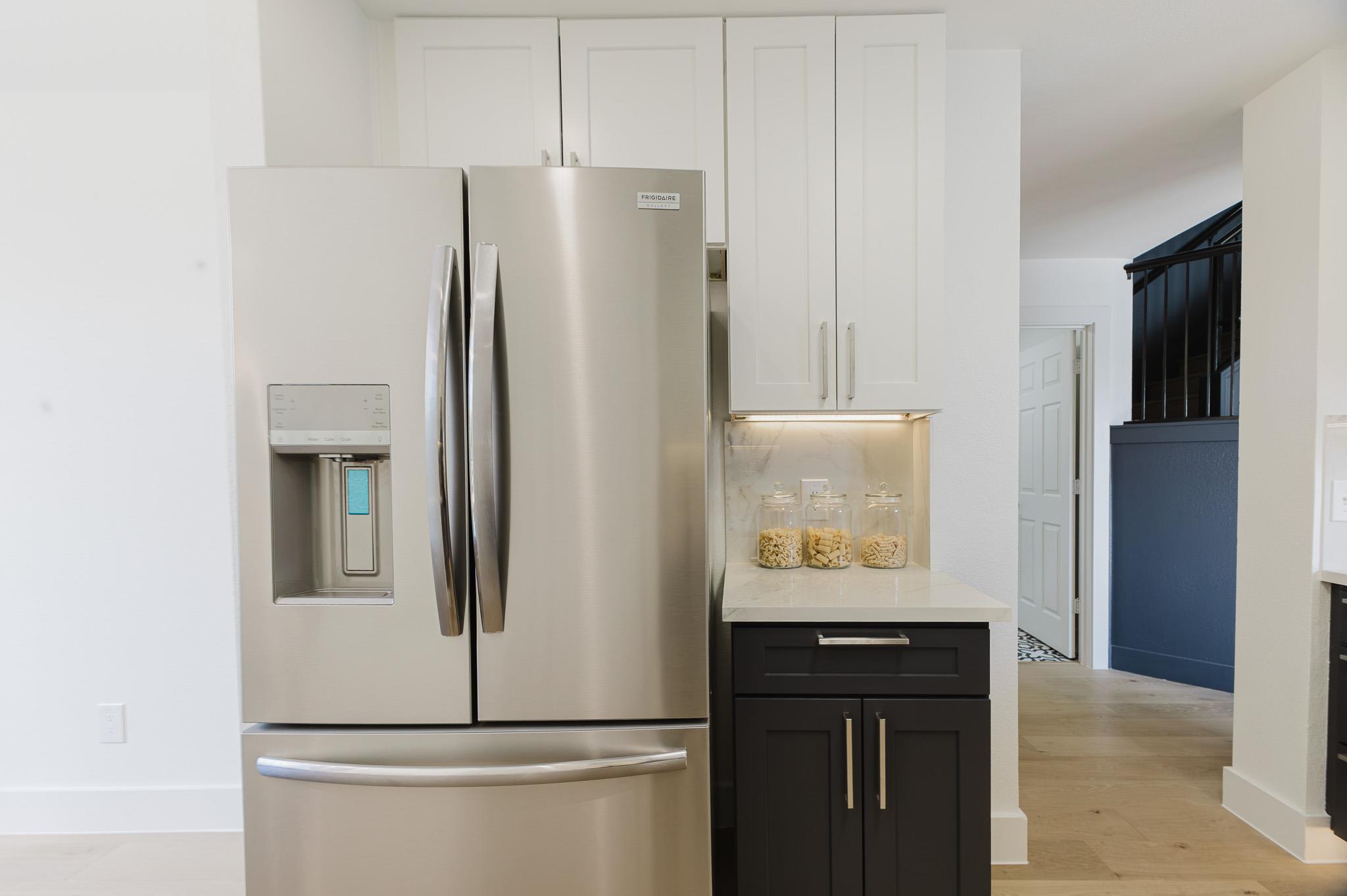 9513 LINKMEADOW Dr, Austin, TX 78748