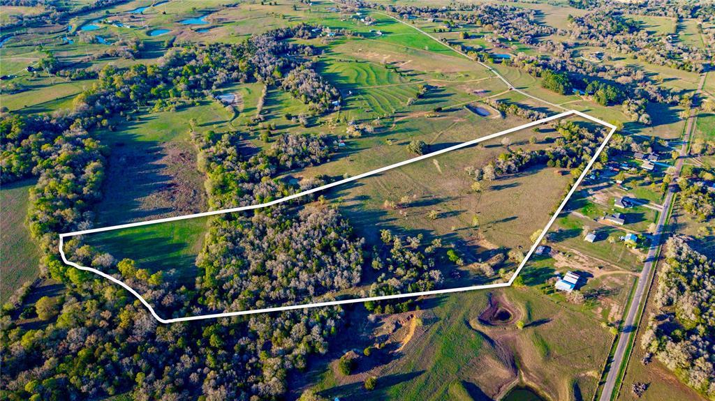 1700 County Road 216, Giddings, TX 78942