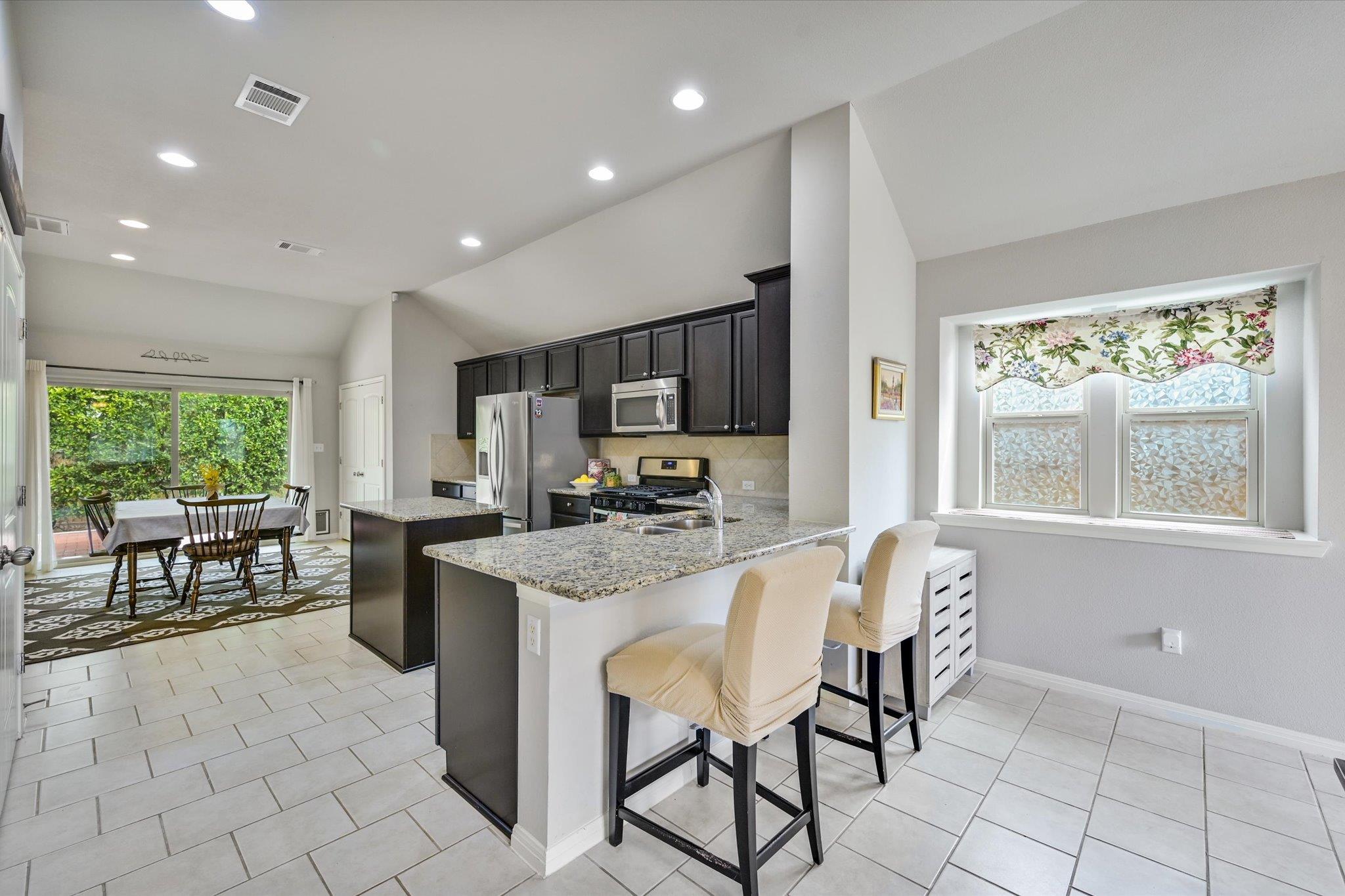 358 Tilly Ln, Buda, TX 78610