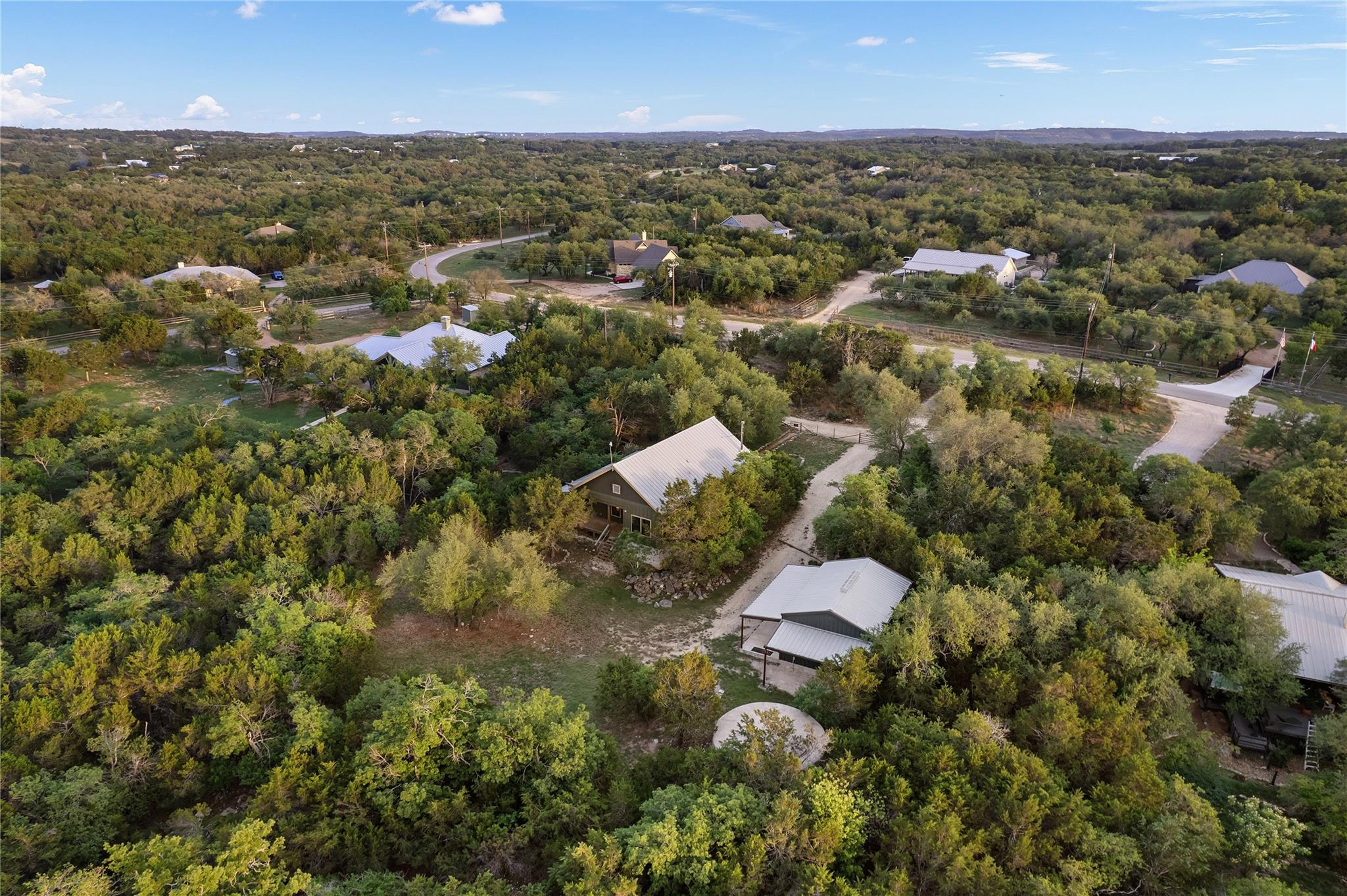 786 Beauchamp Rd, Dripping Springs, TX 78620