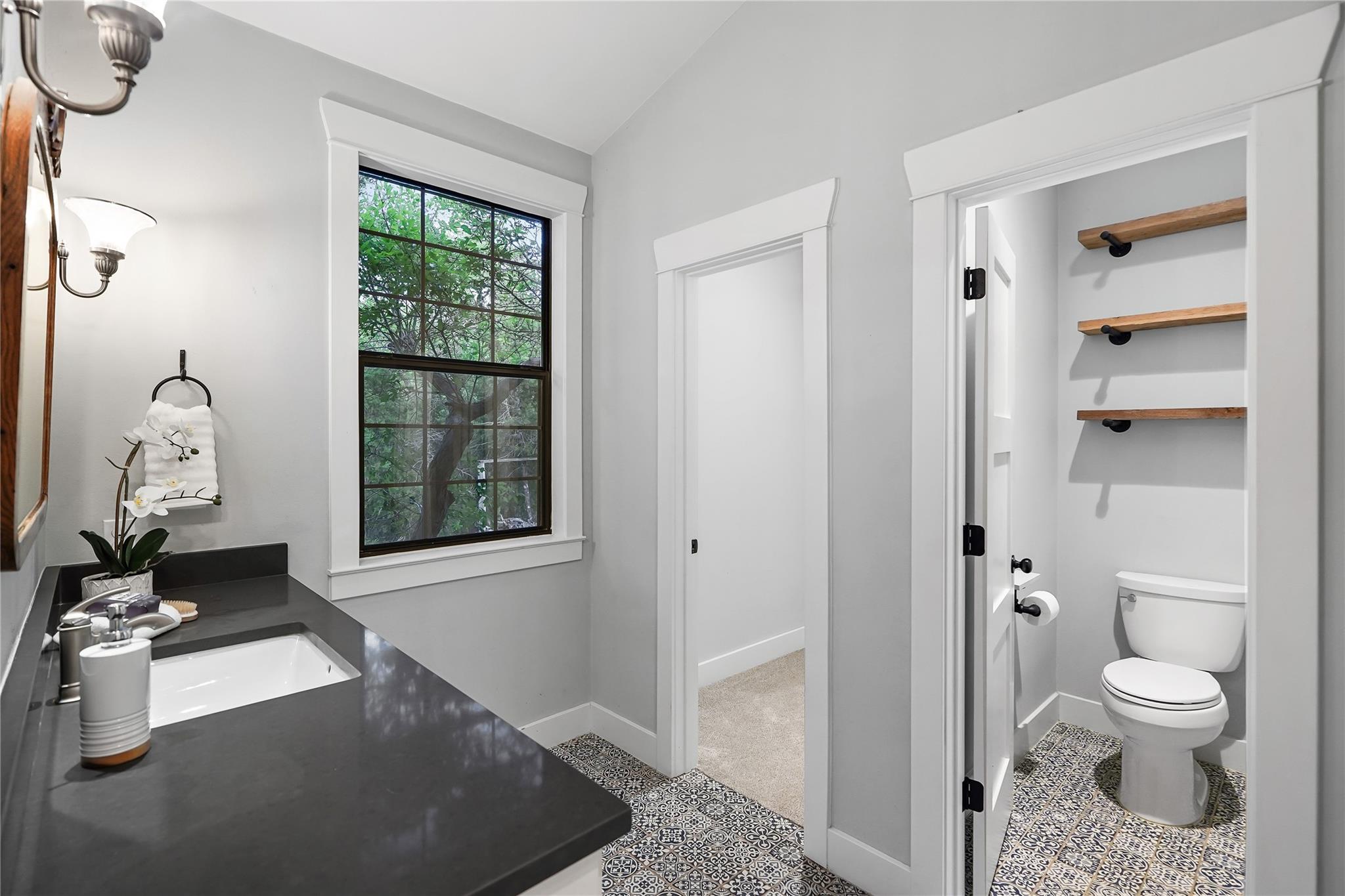 786 Beauchamp Rd, Dripping Springs, TX 78620