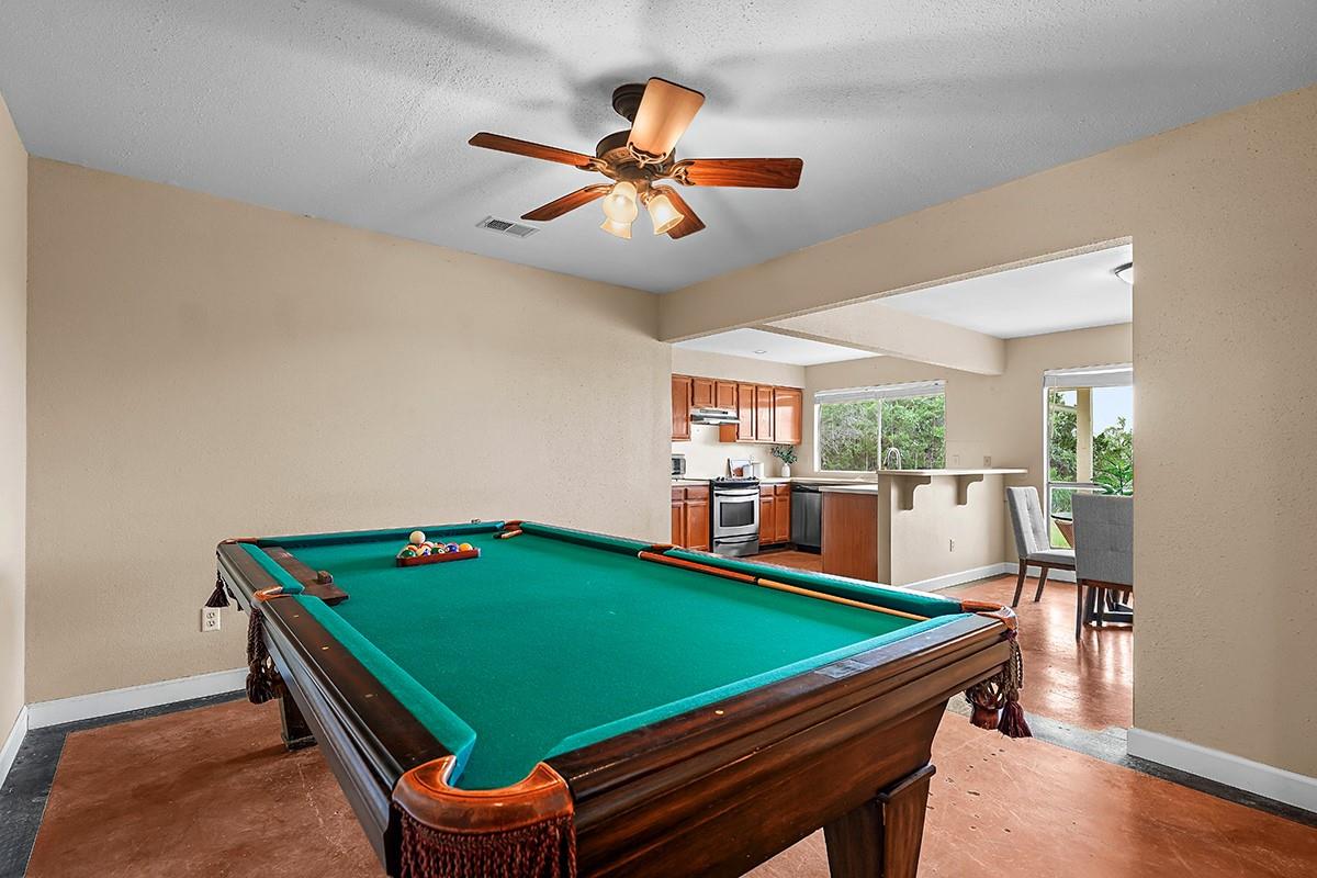 102 Rocky Creek Rd, Dripping Springs, TX 78620