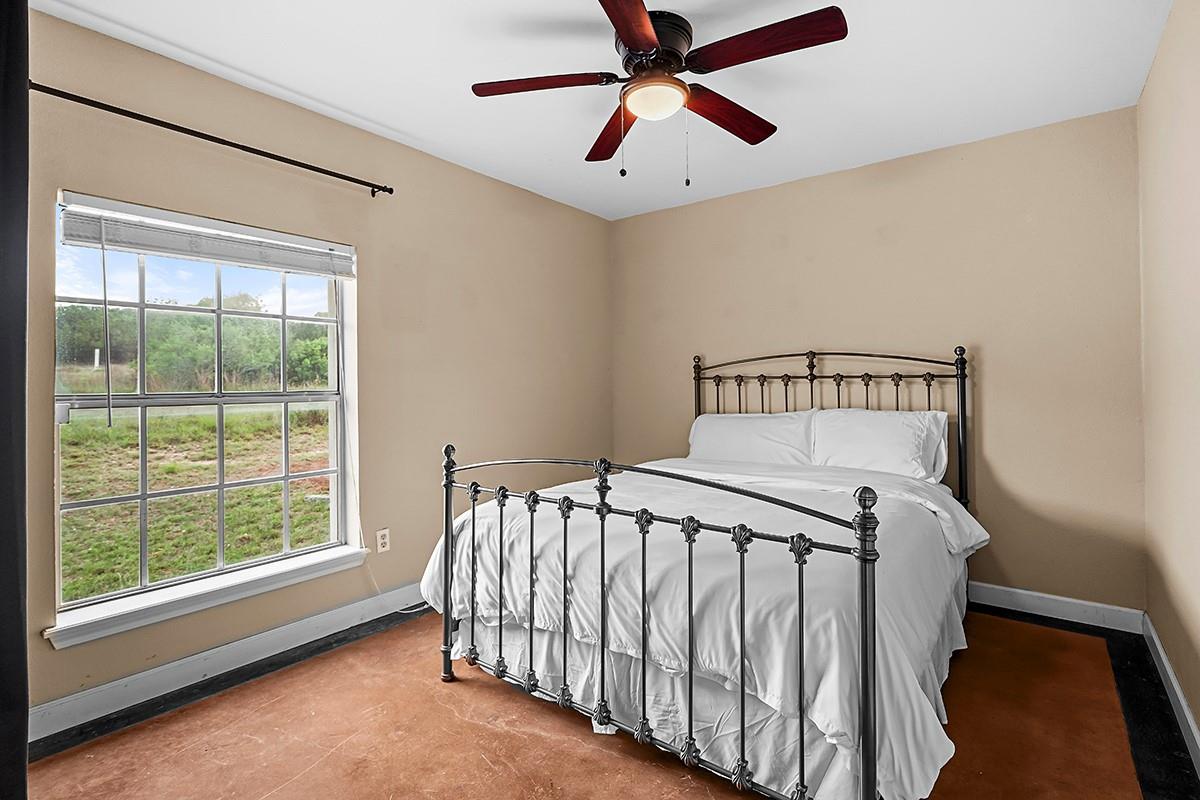 102 Rocky Creek Rd, Dripping Springs, TX 78620