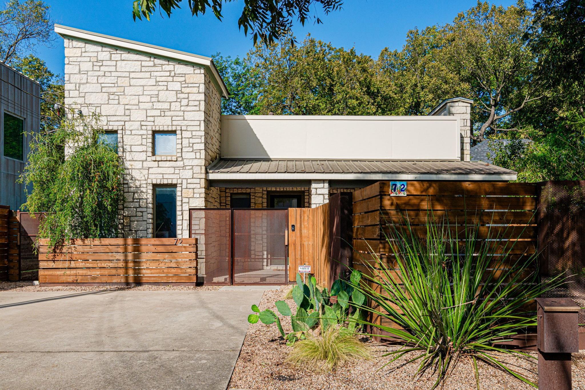 72 San Saba St, Austin, TX 78702