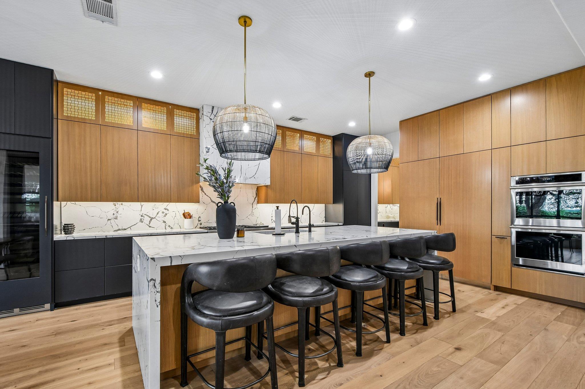 449 Santaluz Ln, Austin, TX 78732