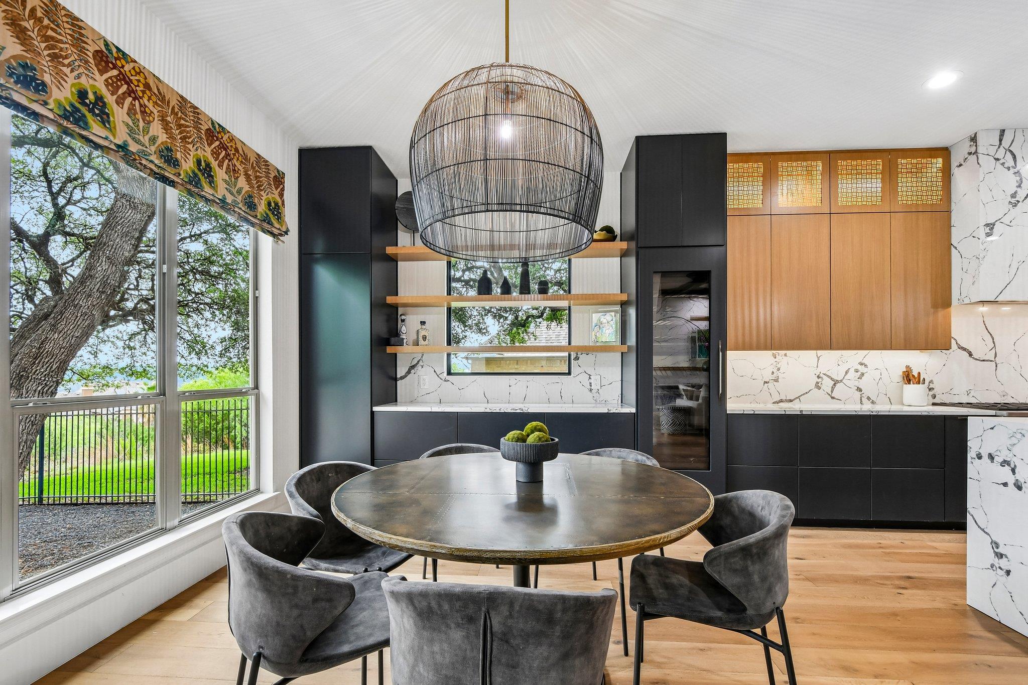 449 Santaluz Ln, Austin, TX 78732