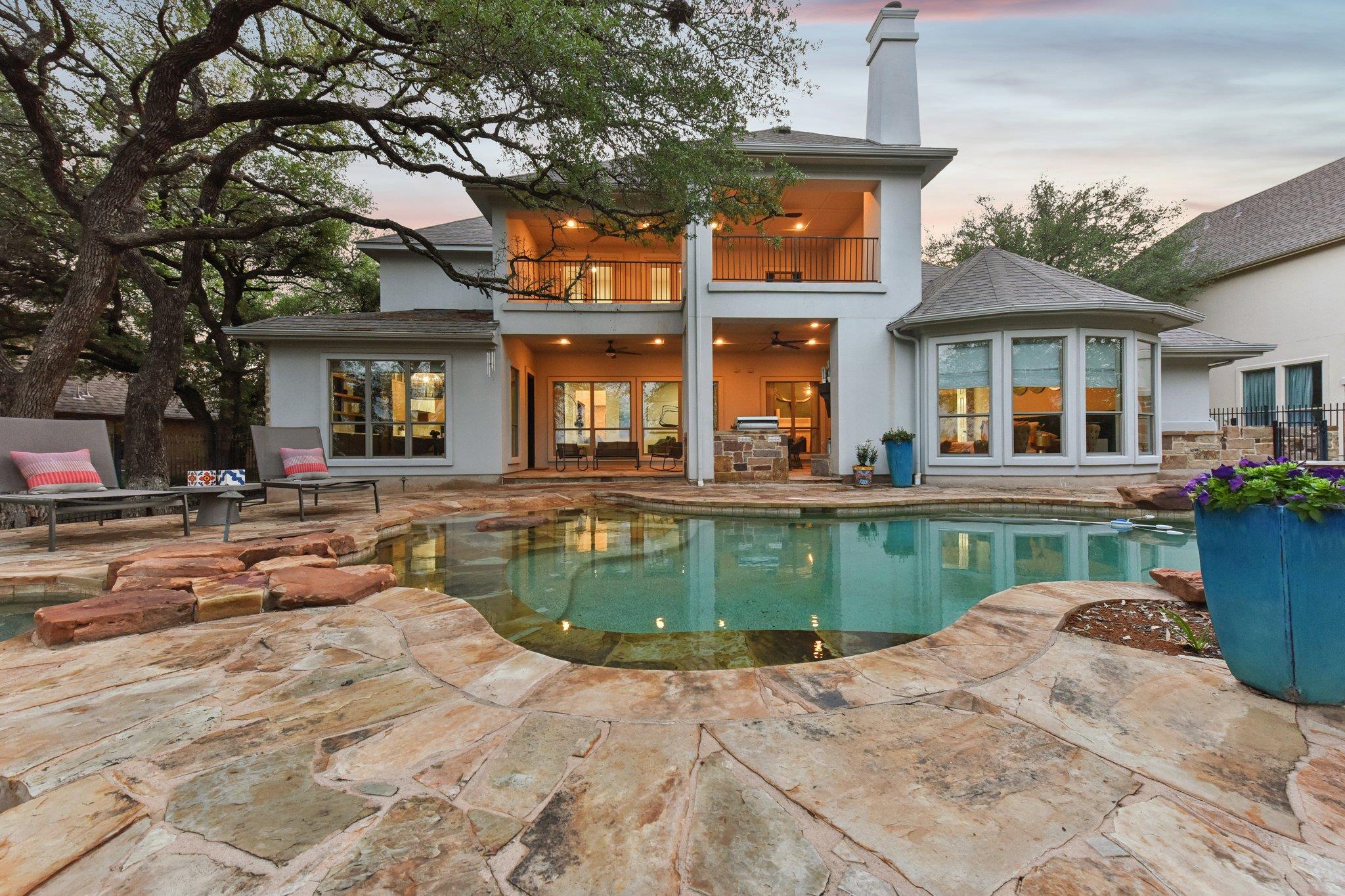 449 Santaluz Ln, Austin, TX 78732