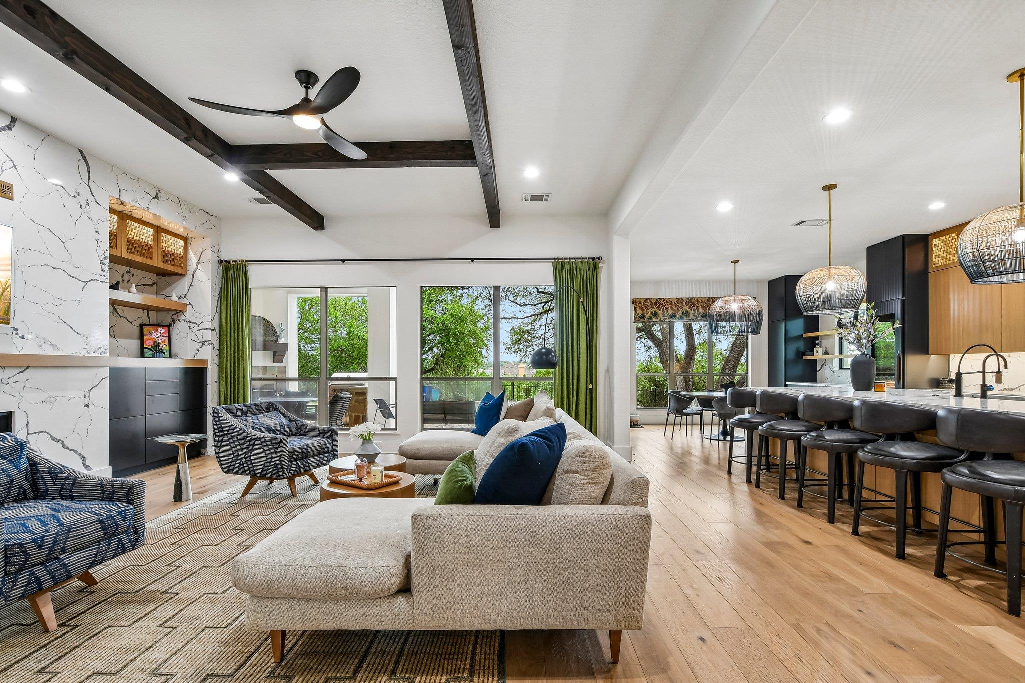 449 Santaluz Ln, Austin, TX 78732