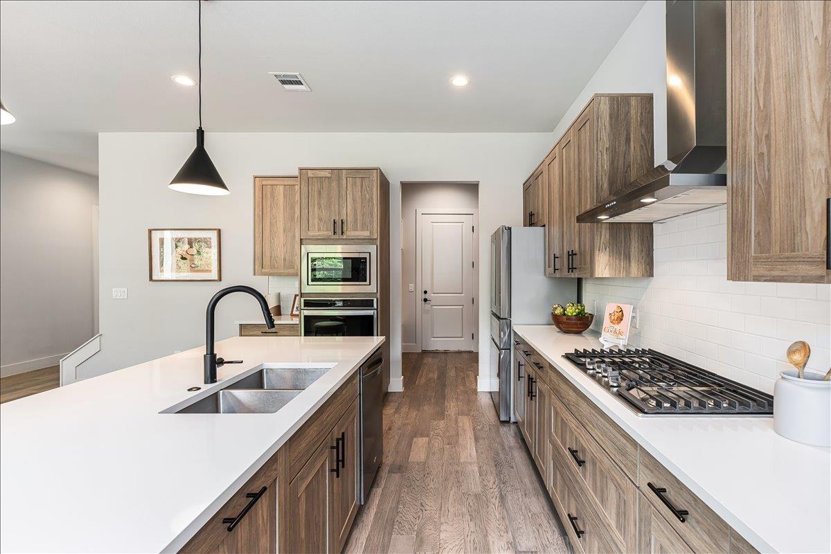 7910 Ryans Way, Austin, TX 78726