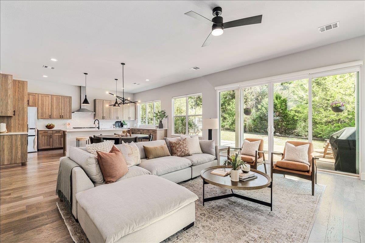 7910 Ryans Way, Austin, TX 78726