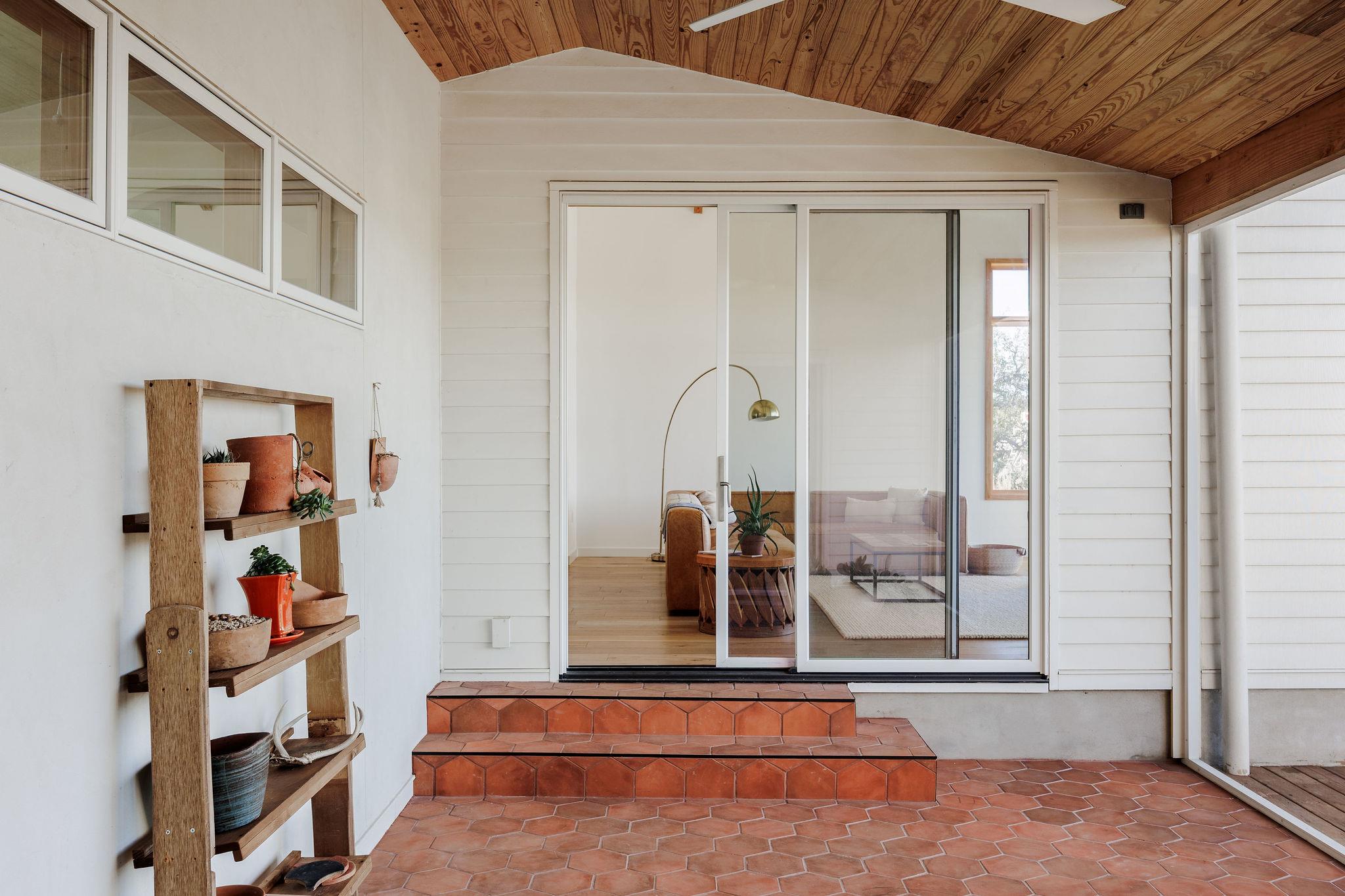 201 Terra Scena Trl, Dripping Springs, TX 78620