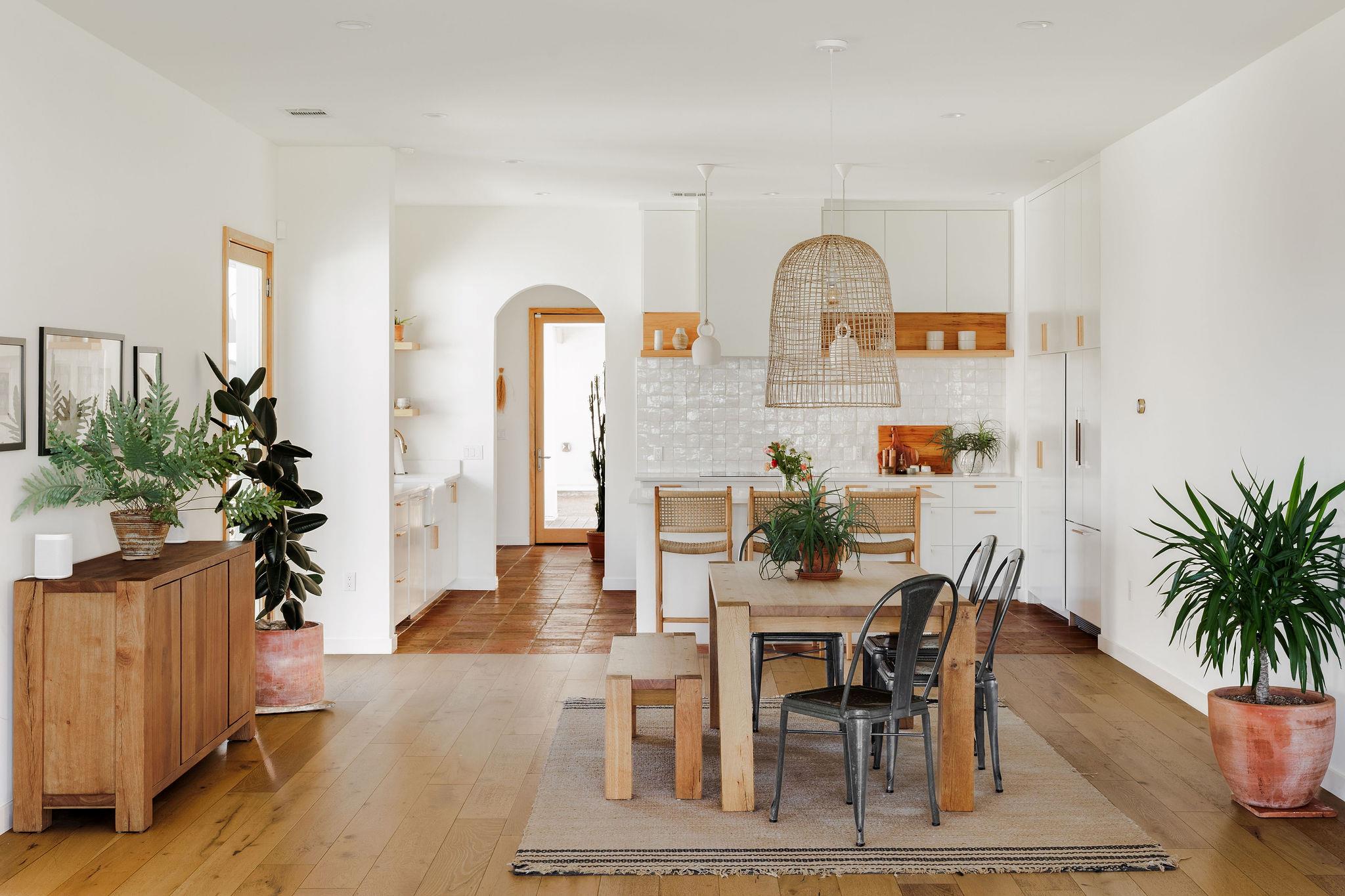 201 Terra Scena Trl, Dripping Springs, TX 78620