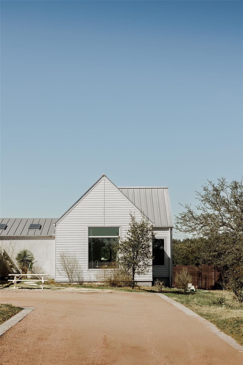 201 Terra Scena Trl, Dripping Springs, TX 78620