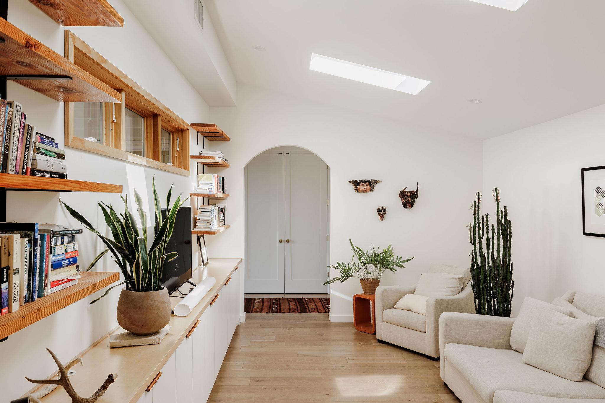 201 Terra Scena Trl, Dripping Springs, TX 78620