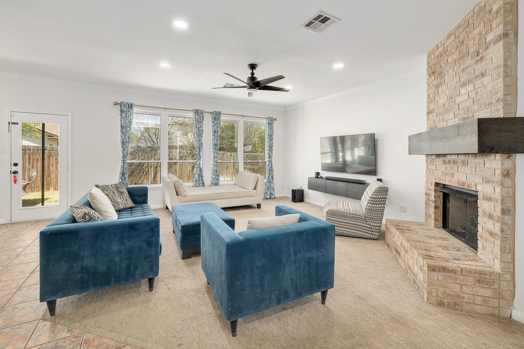 2304 Brittway Ln, Cedar Park, TX 78613