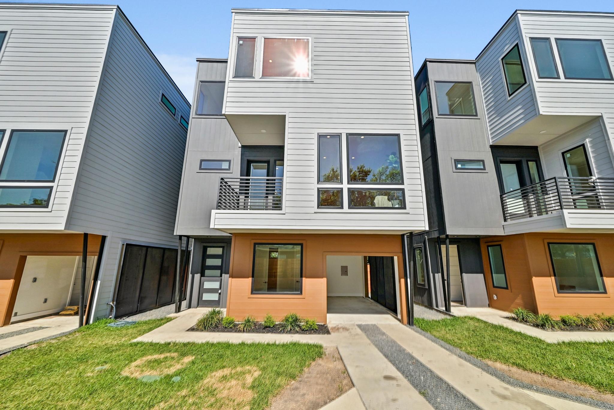 100 W Odell St # 2, Austin, TX 78752