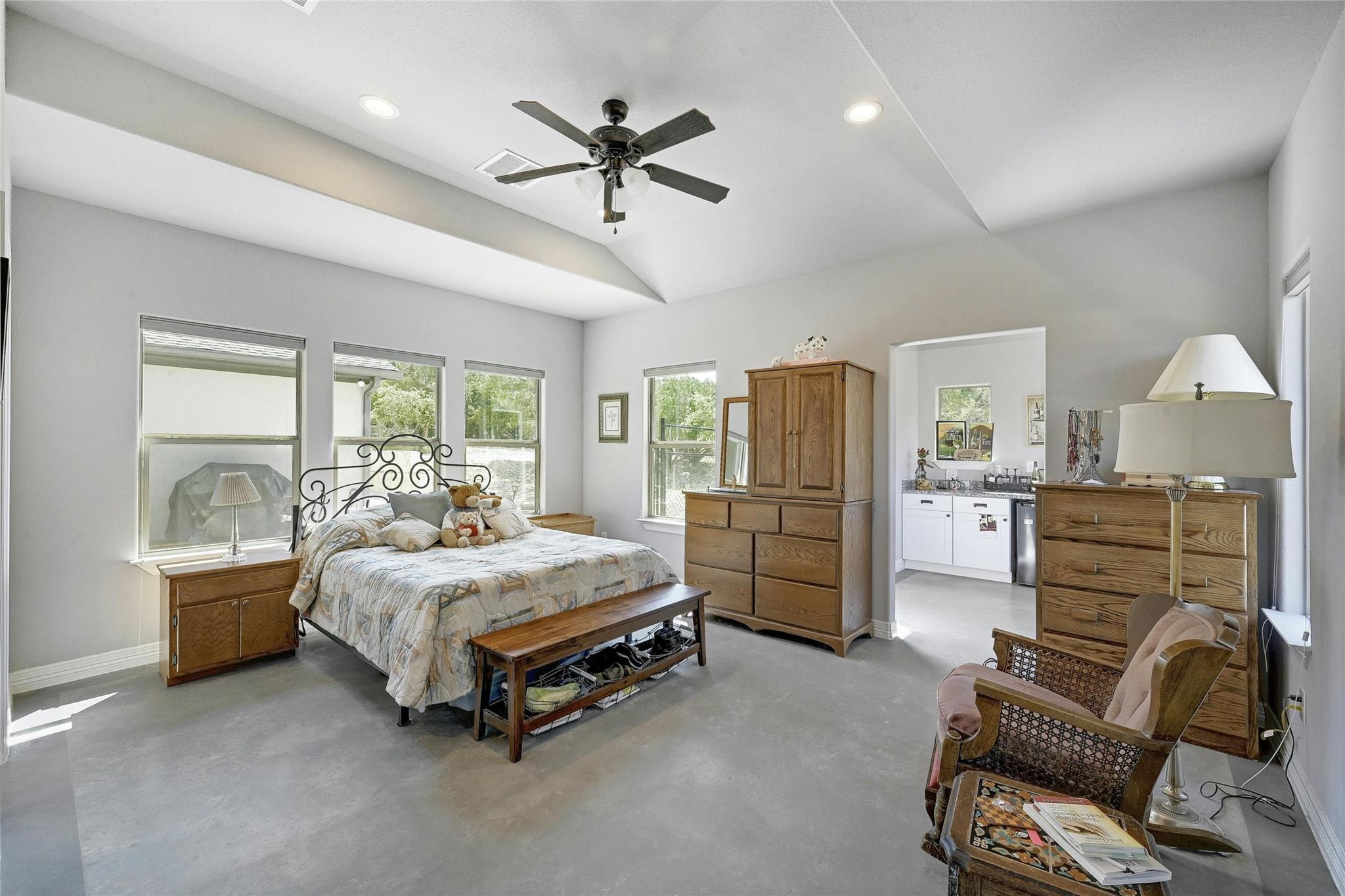 19908 Victoria Chase Rd, Lago Vista, TX 78645