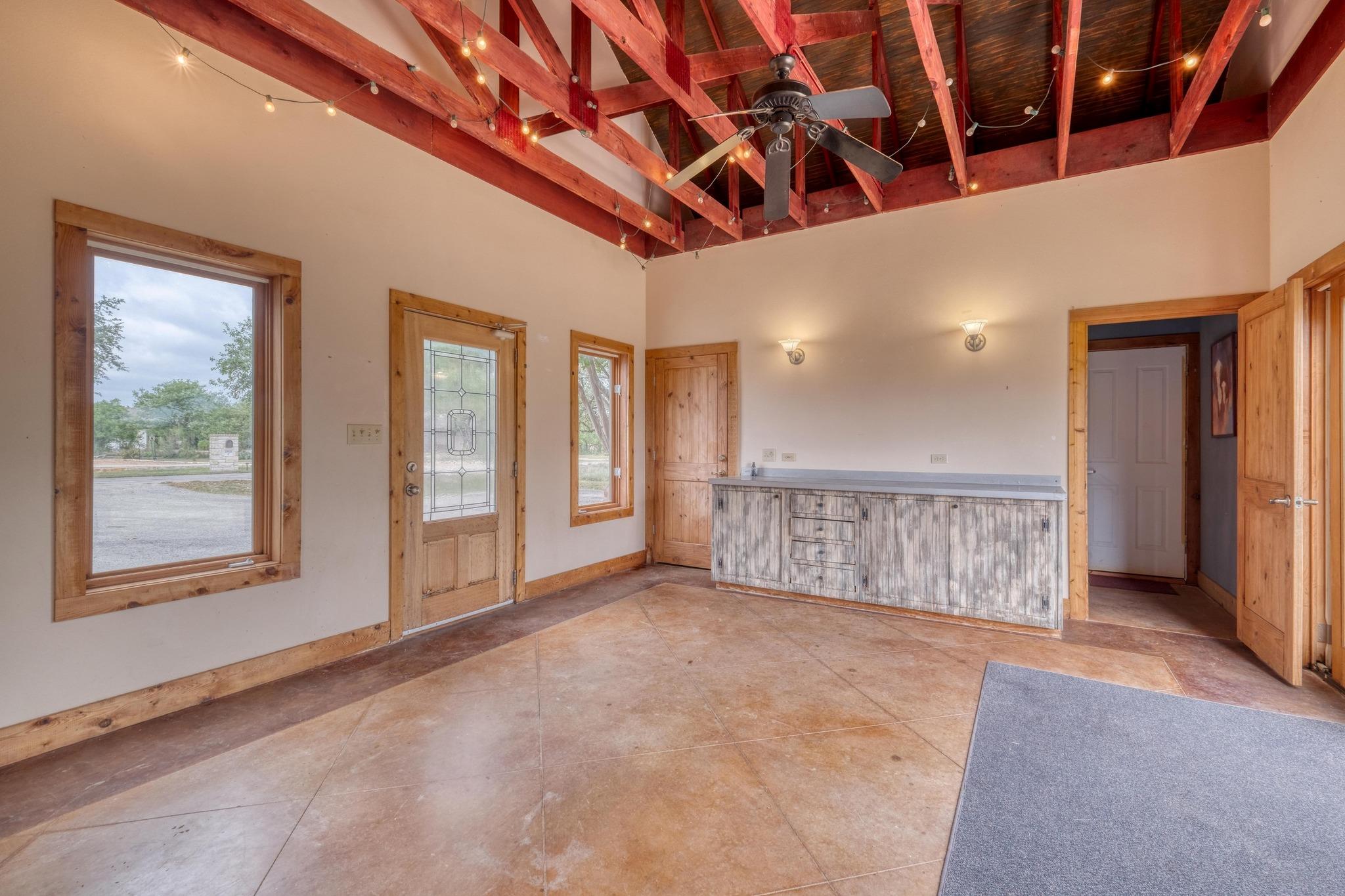 19908 Victoria Chase Rd, Lago Vista, TX 78645