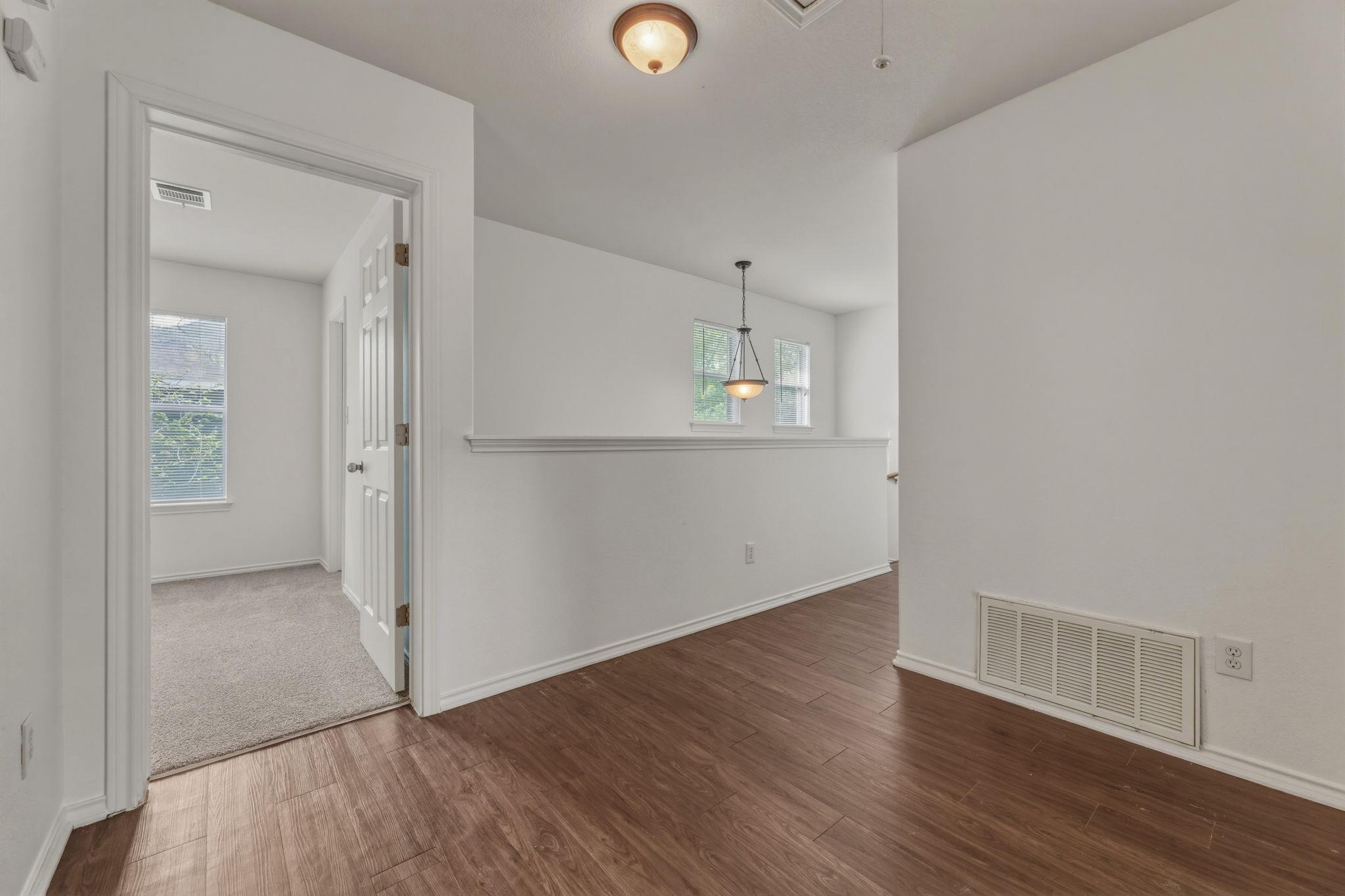 2405 E 9th St # A, Austin, TX 78702