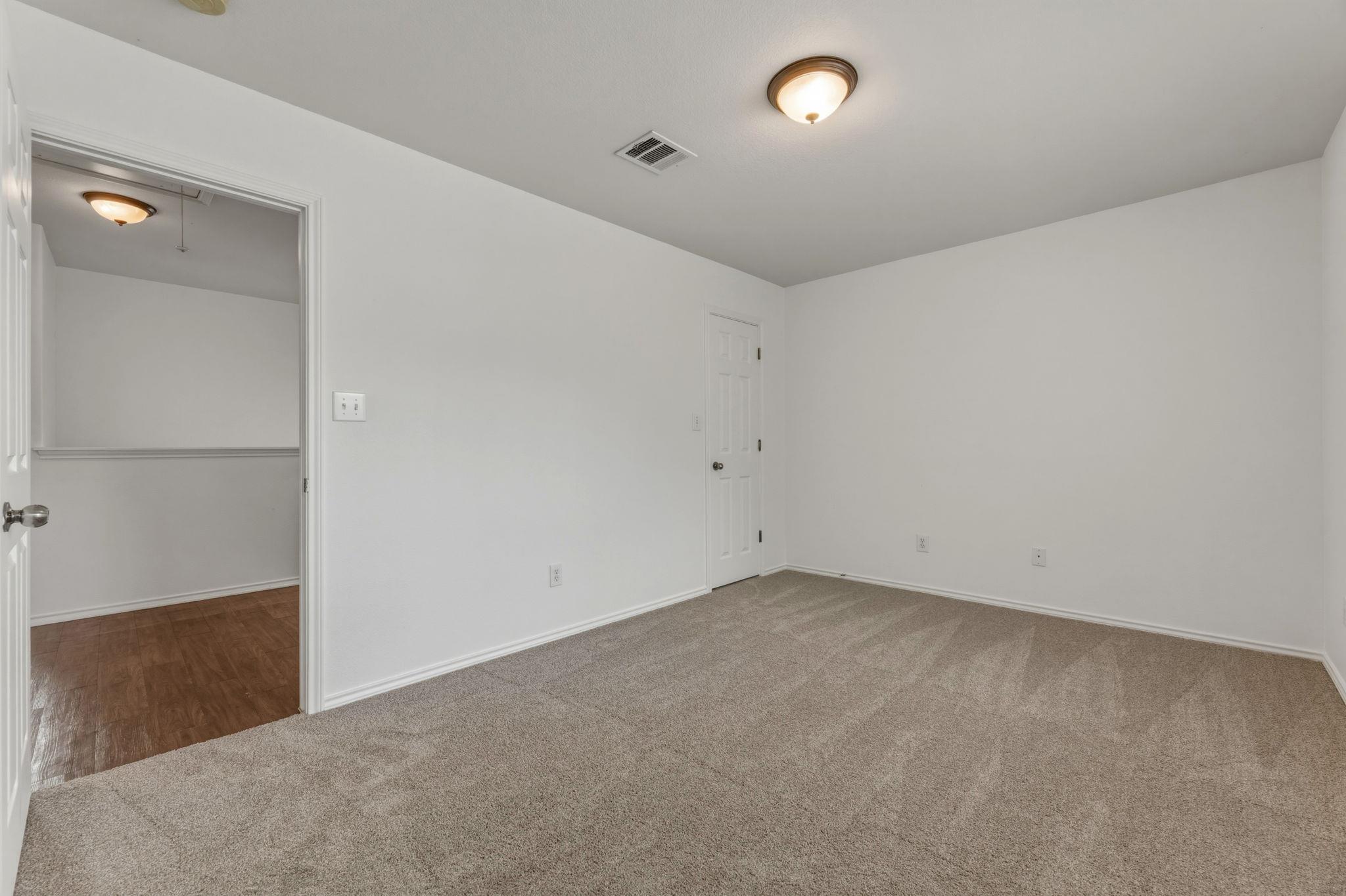 2405 E 9th St # A, Austin, TX 78702