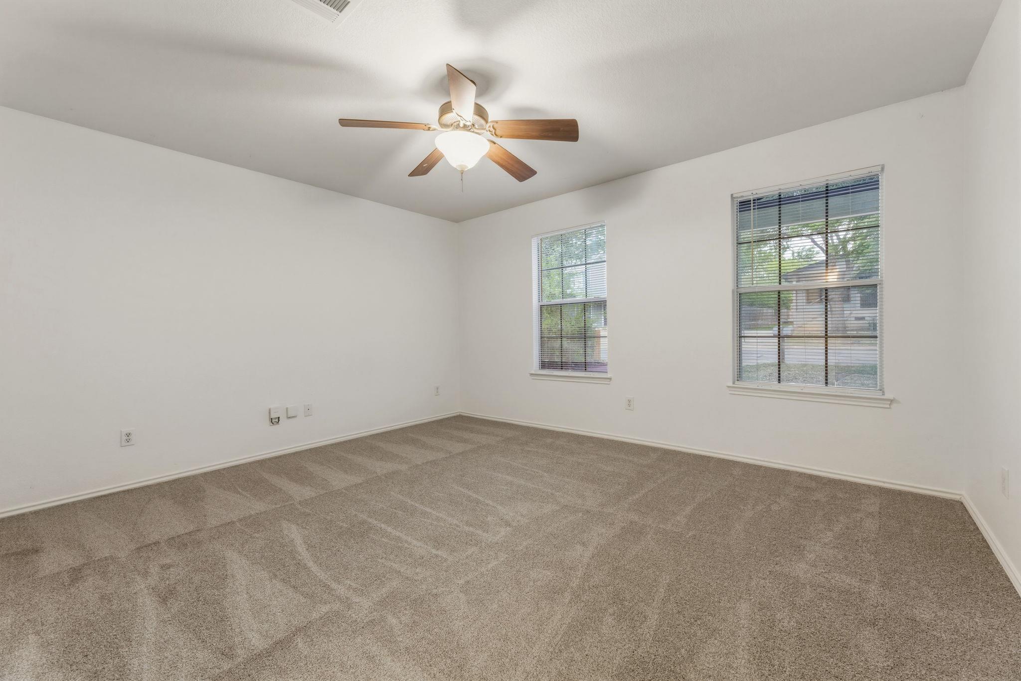 2405 E 9th St # A, Austin, TX 78702