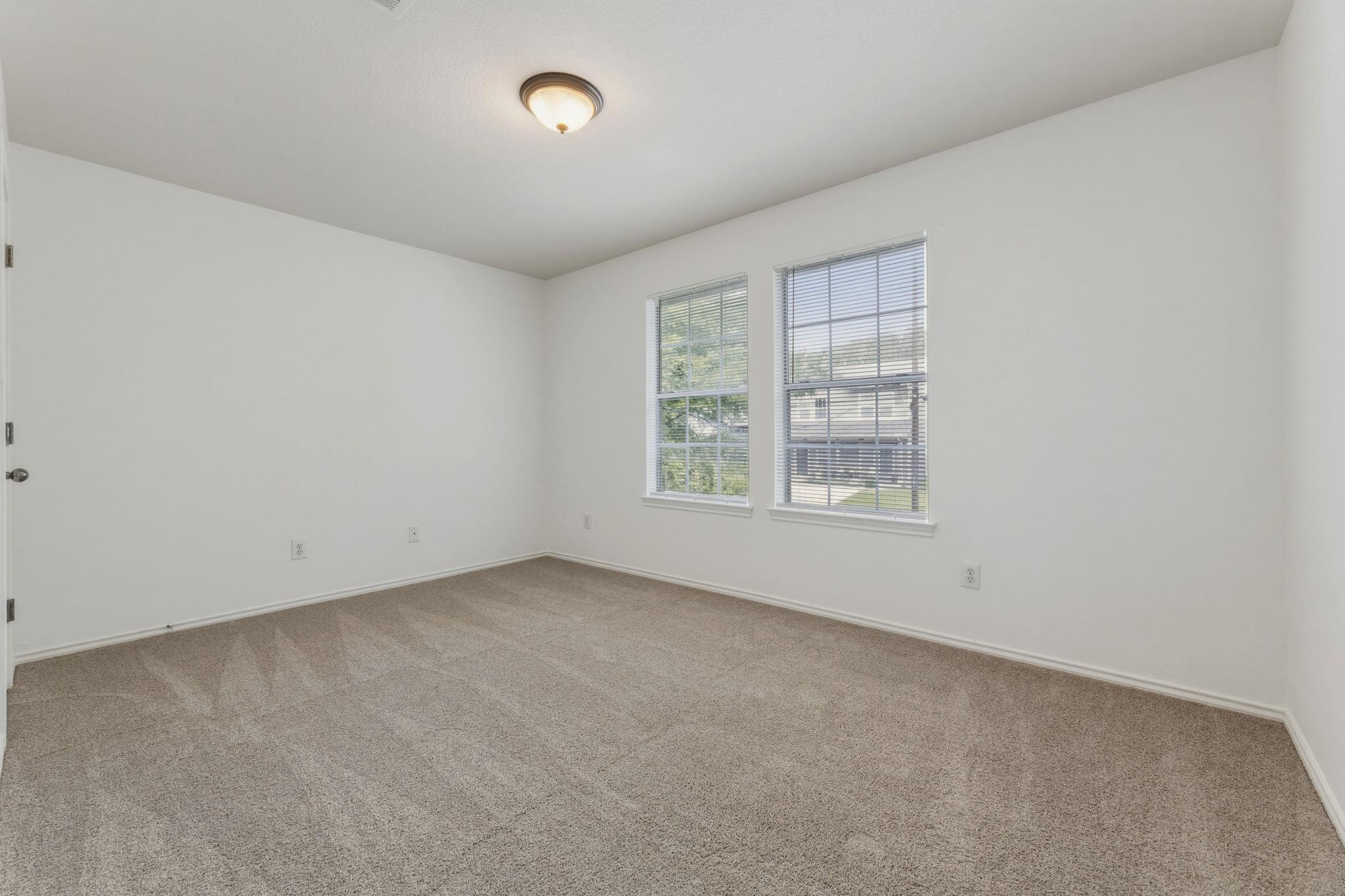 2405 E 9th St # A, Austin, TX 78702