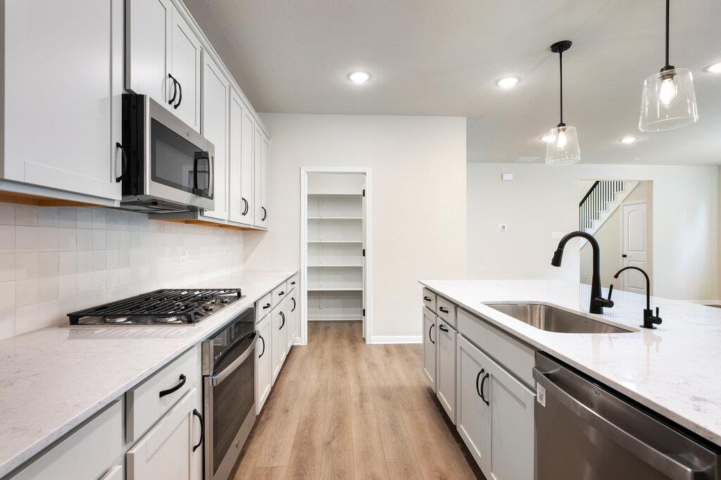 229 Leeland Dr, Liberty Hill, TX 78642