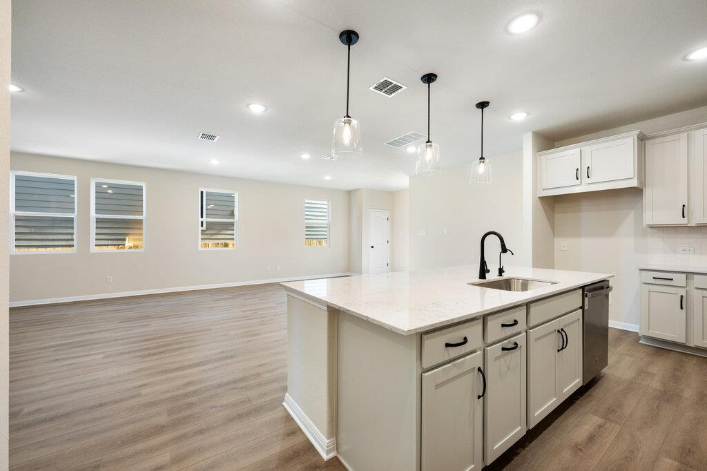 229 Leeland Dr, Liberty Hill, TX 78642