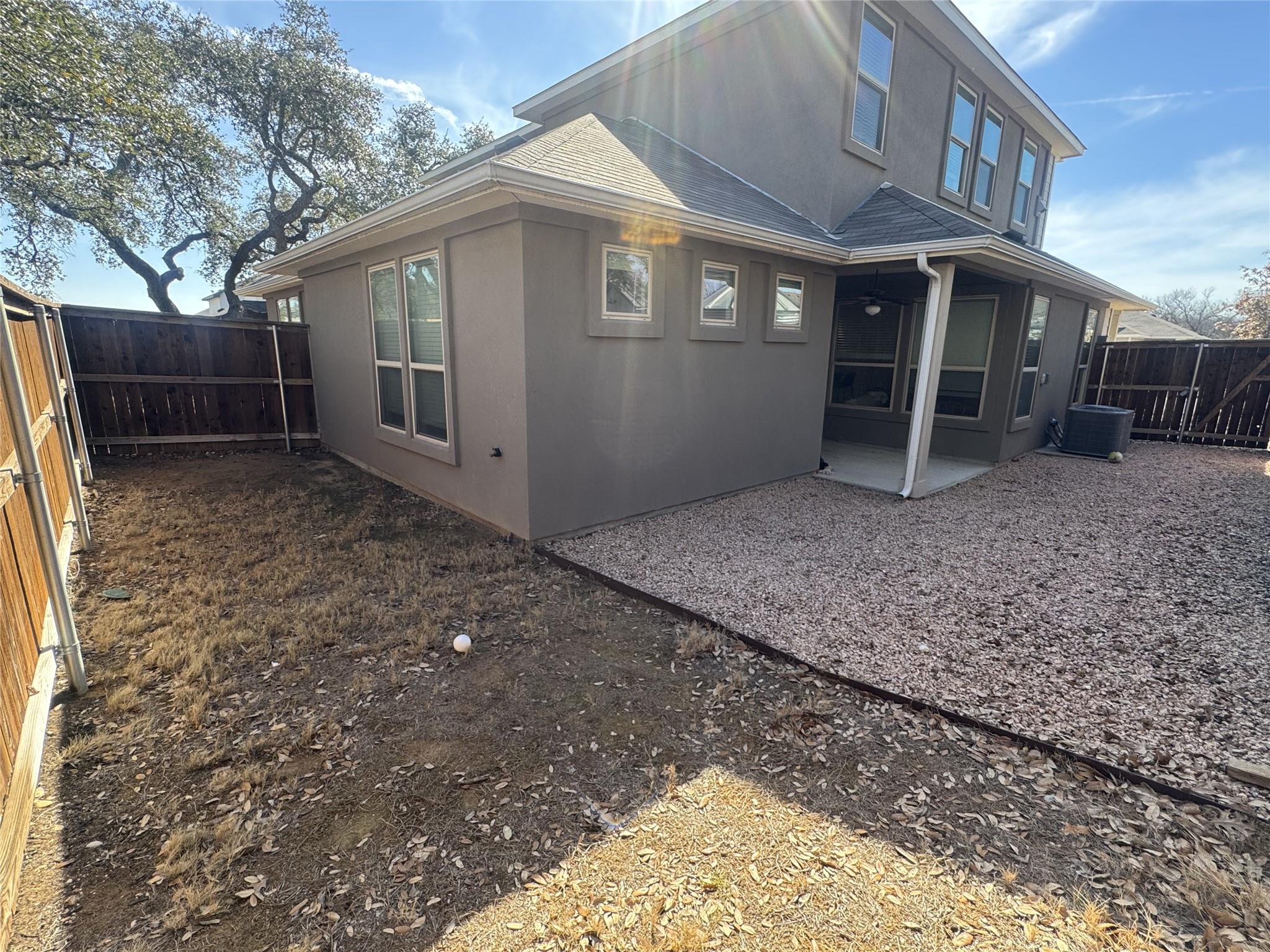 611 Parkline Dr, Georgetown, TX 78626