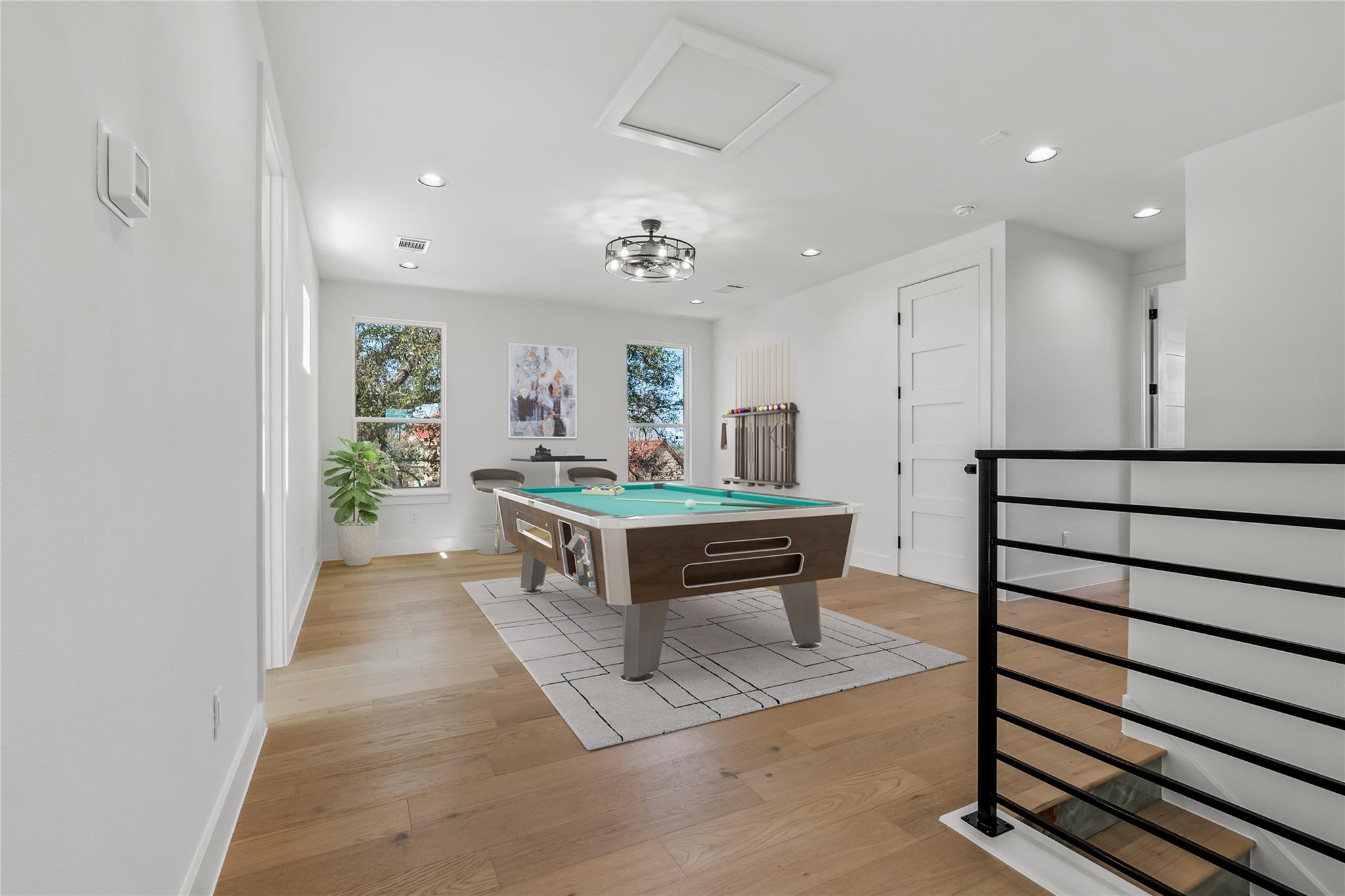 112 Kendall Rd, Spicewood, TX 78669