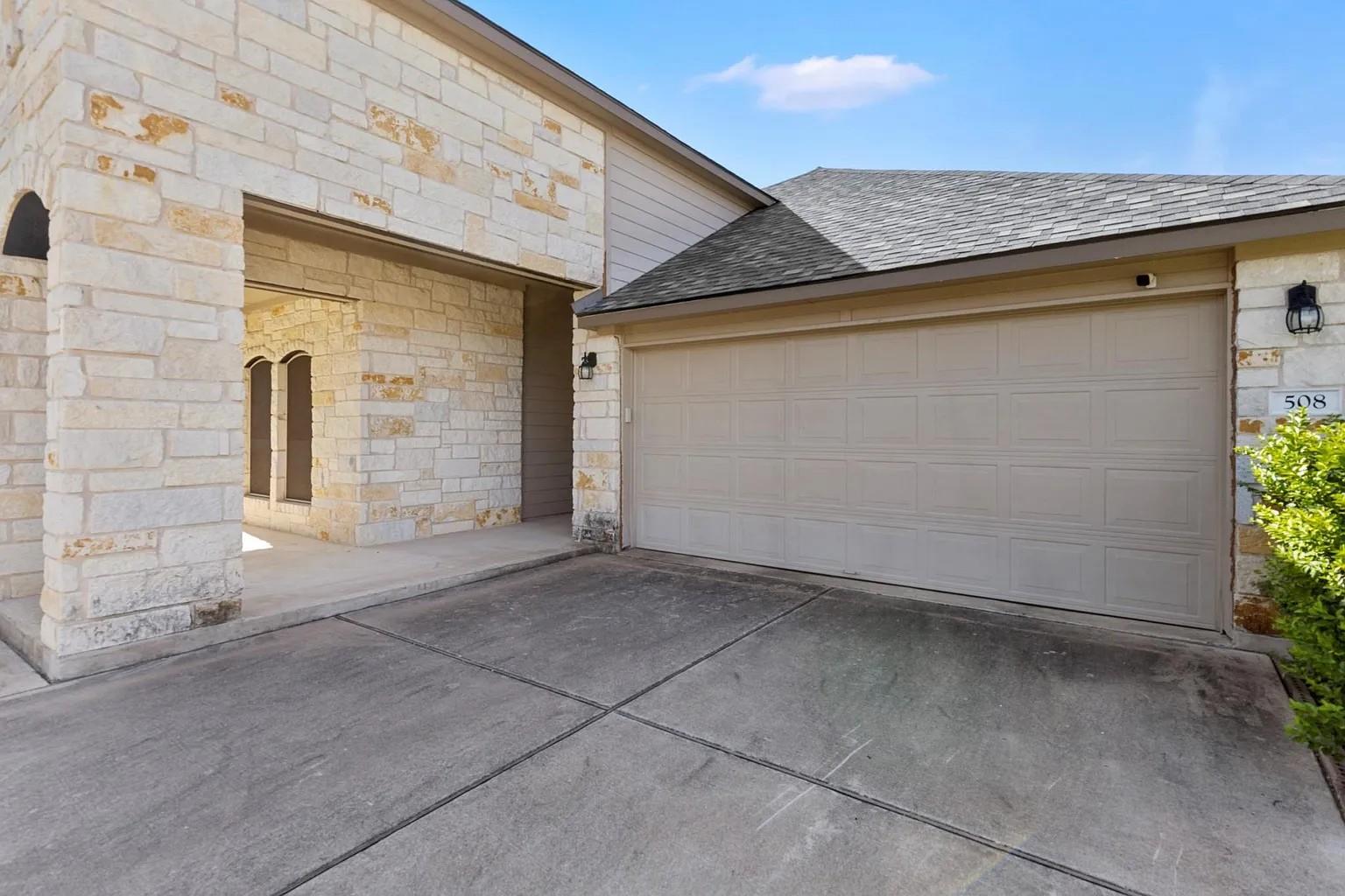 508 Longhorn Cavern Rd, Leander, TX 78641