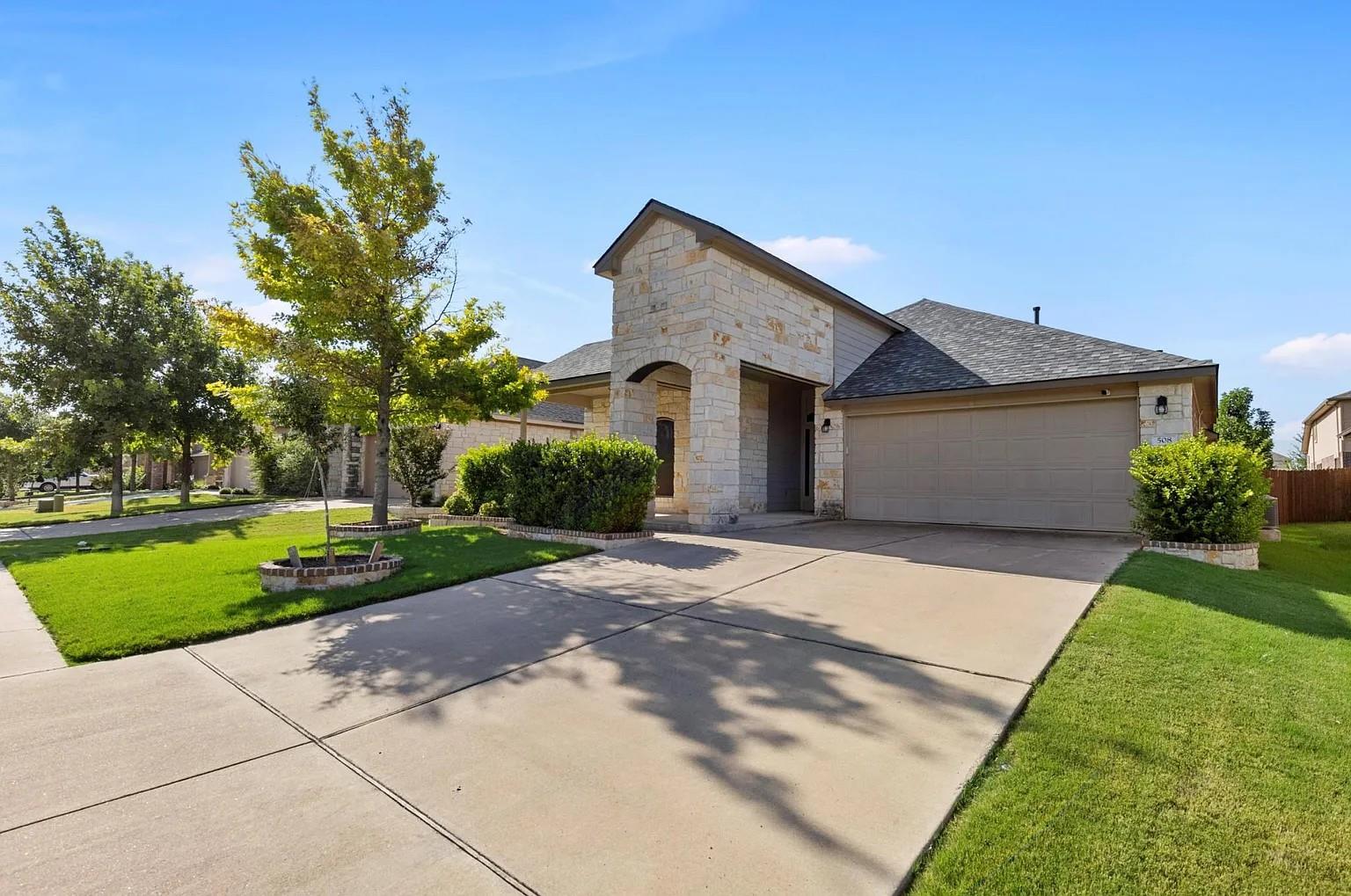 508 Longhorn Cavern Rd, Leander, TX 78641