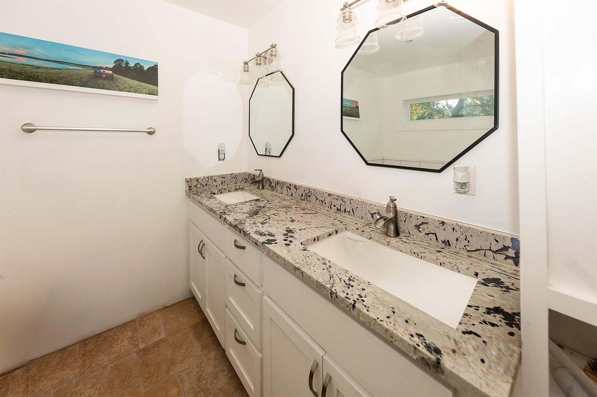 1202 Pecan St, Bastrop, TX 78602