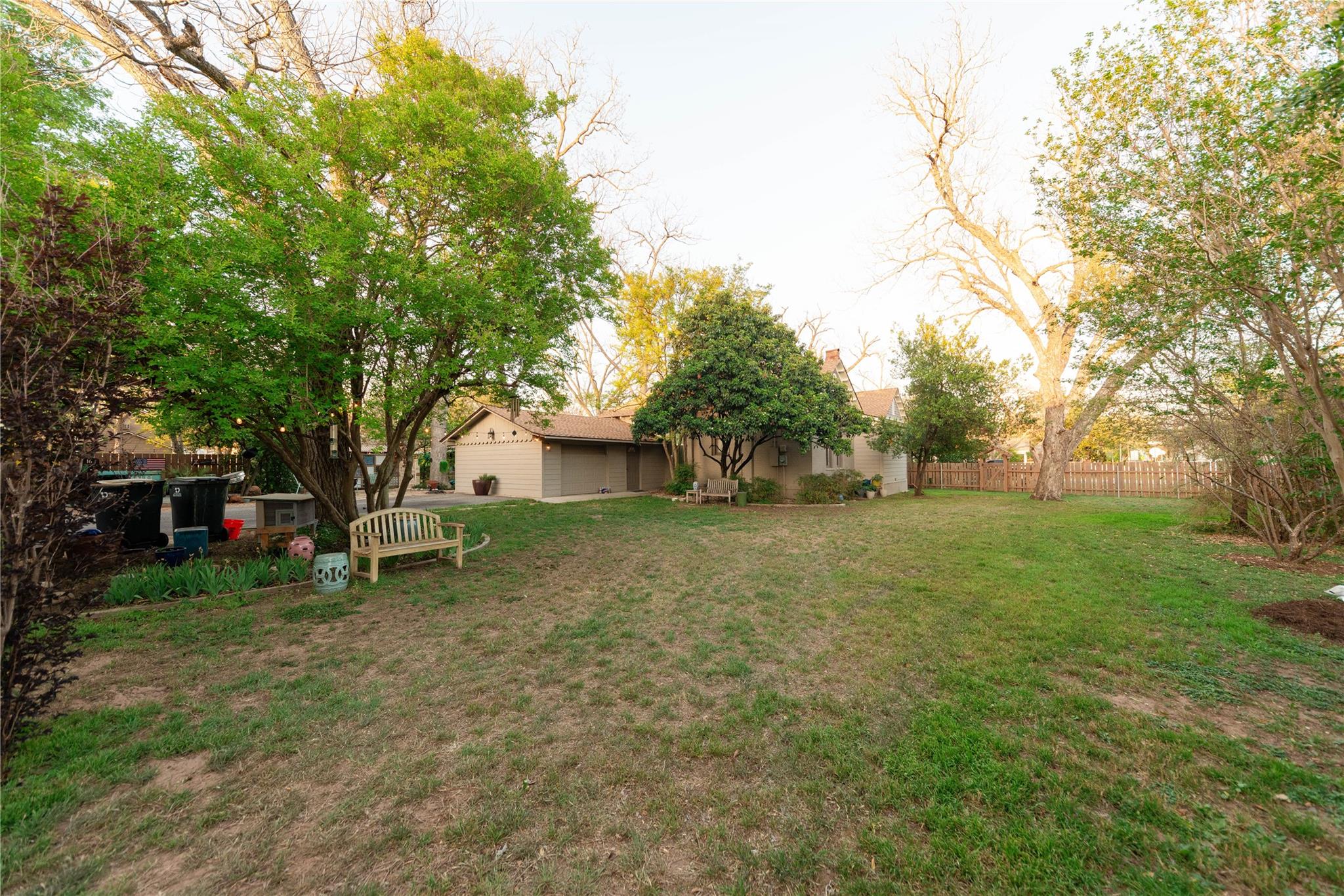 1202 Pecan St, Bastrop, TX 78602