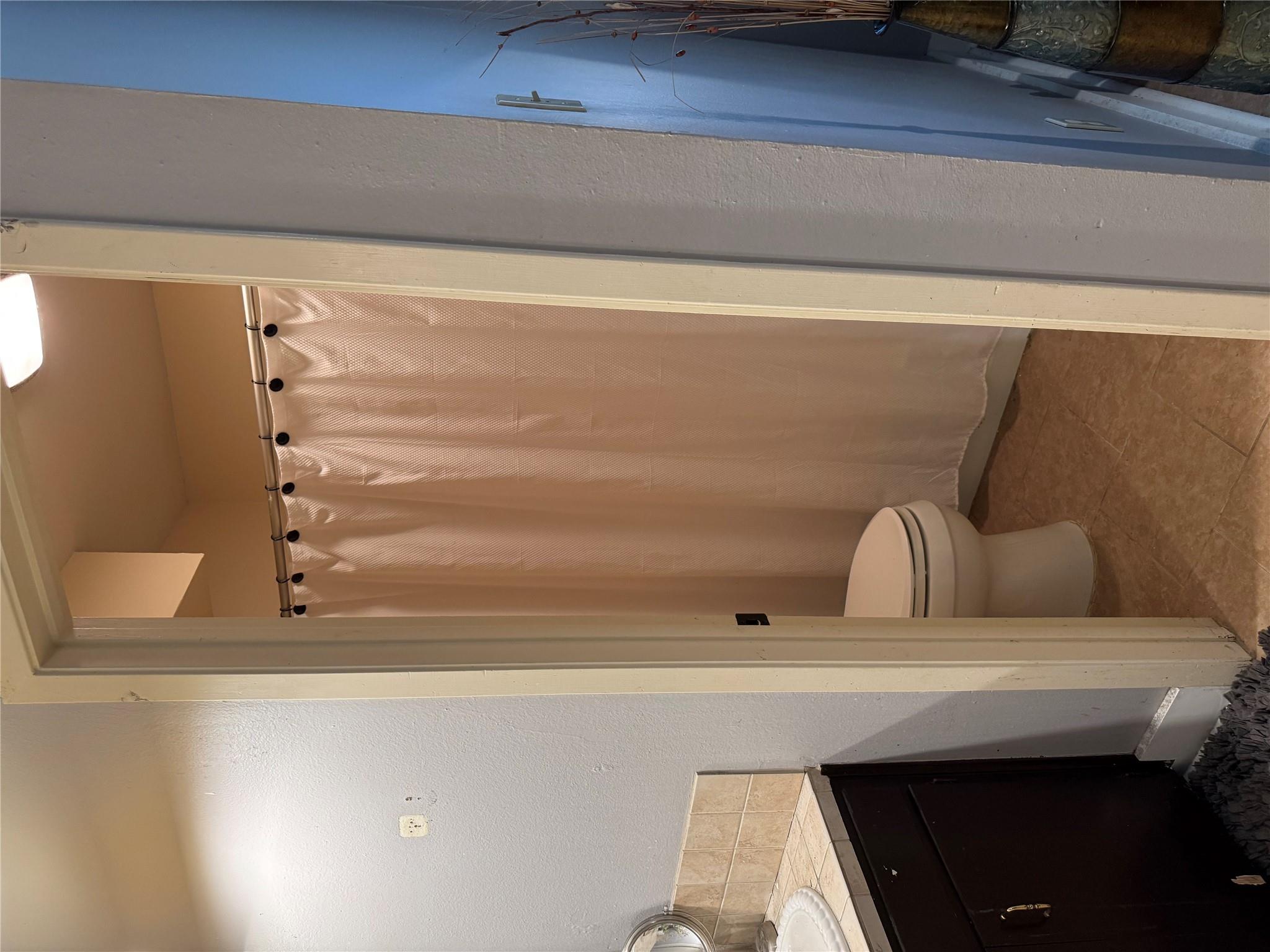 102 Skyloop Dr, Austin, TX 78745