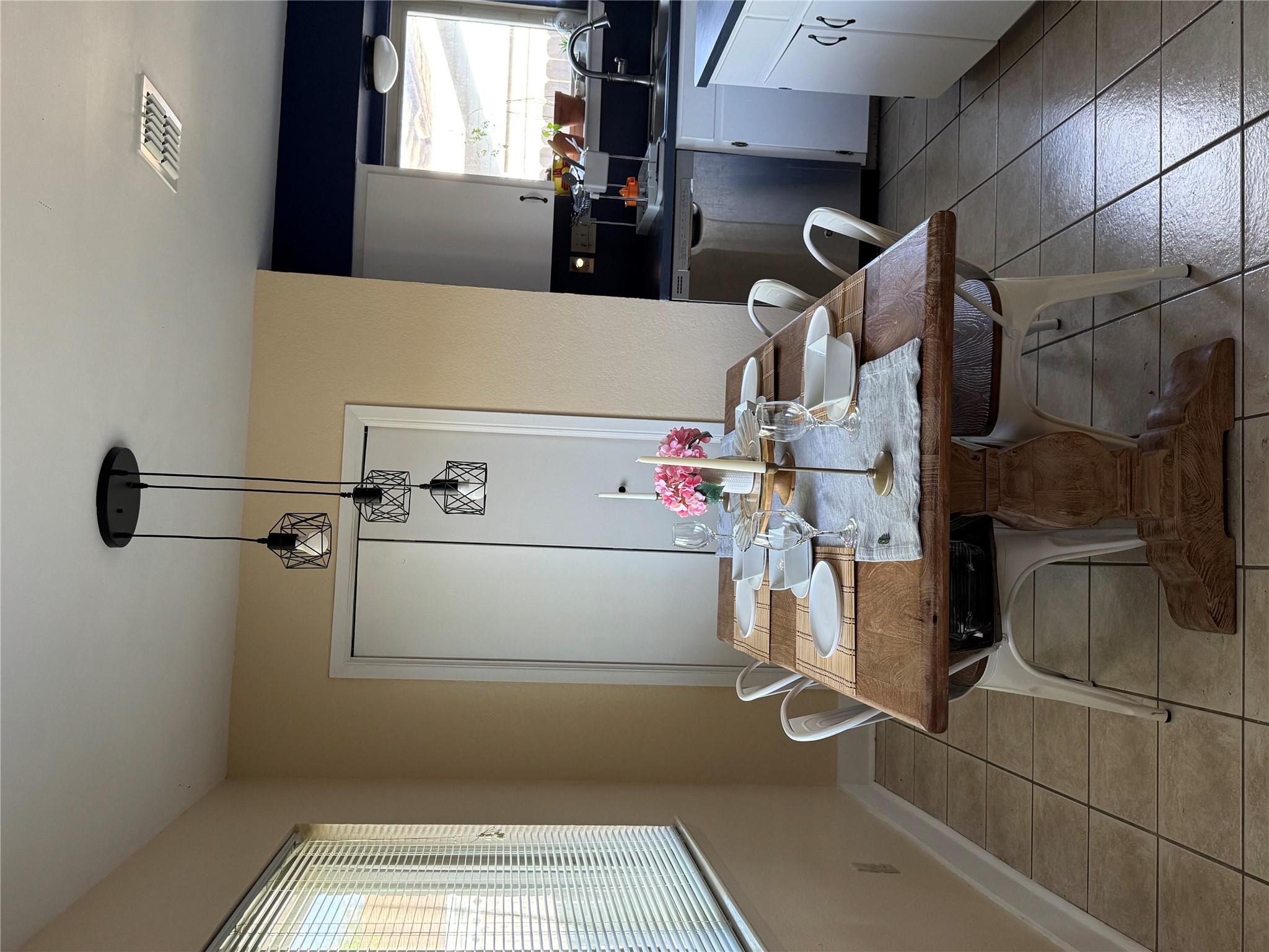 102 Skyloop Dr, Austin, TX 78745