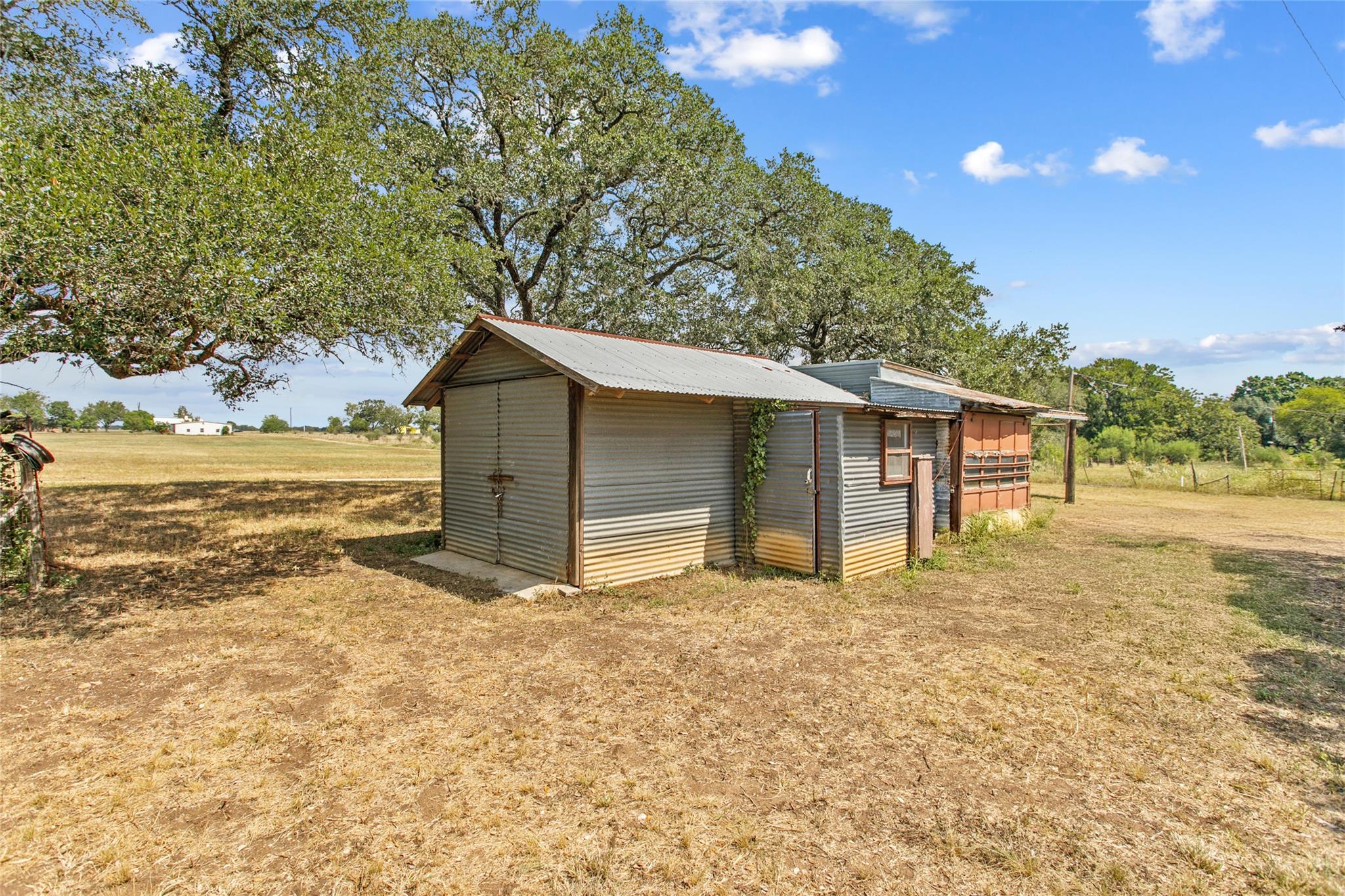 1408 State Park Rd, Lockhart, TX 78644