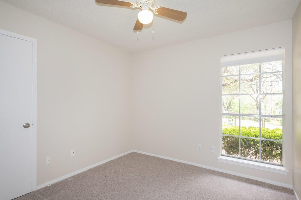 8202 Longview Rd, Austin, TX 78745