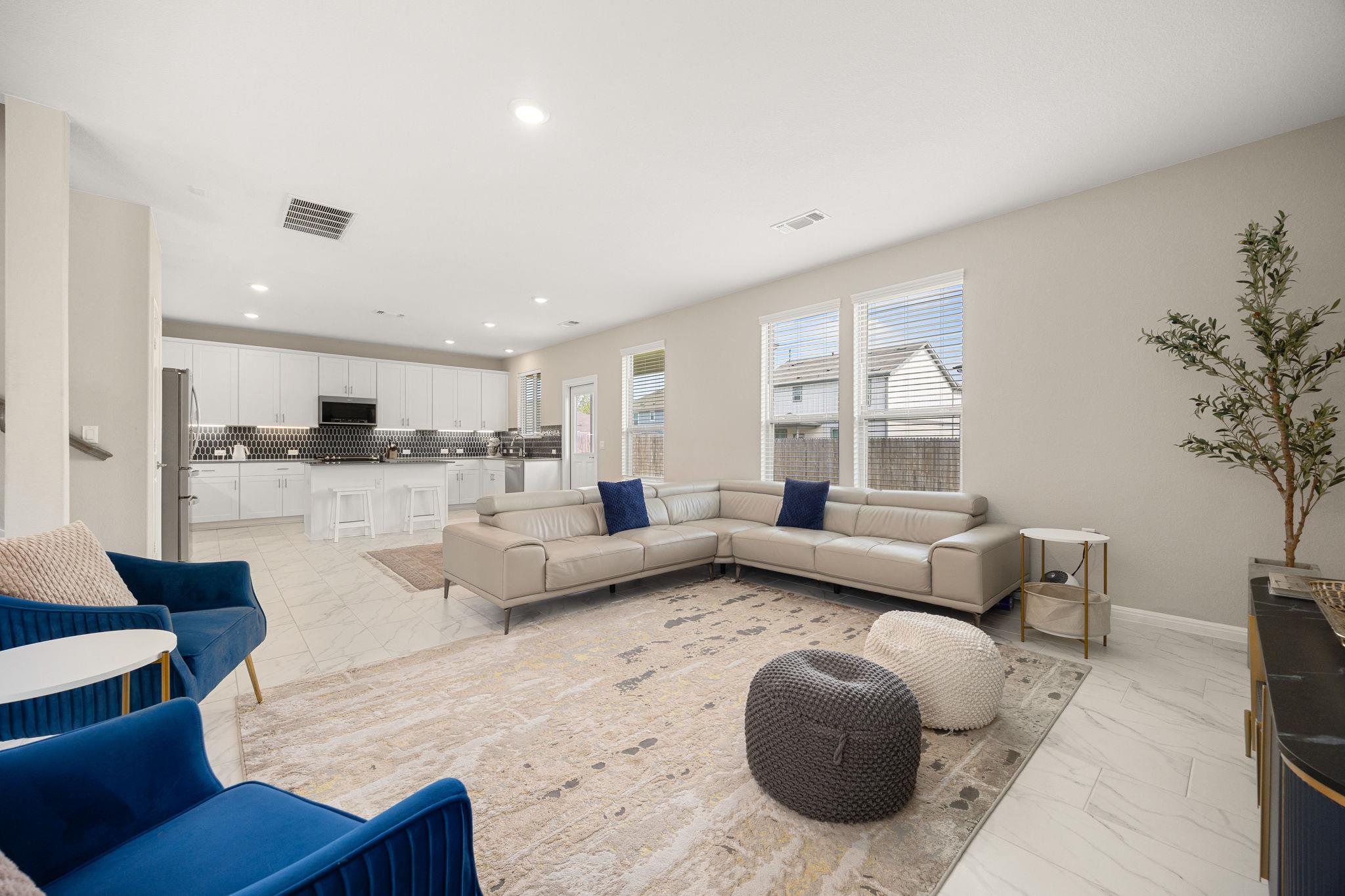 5406 Mars Ln, Austin, TX 78724