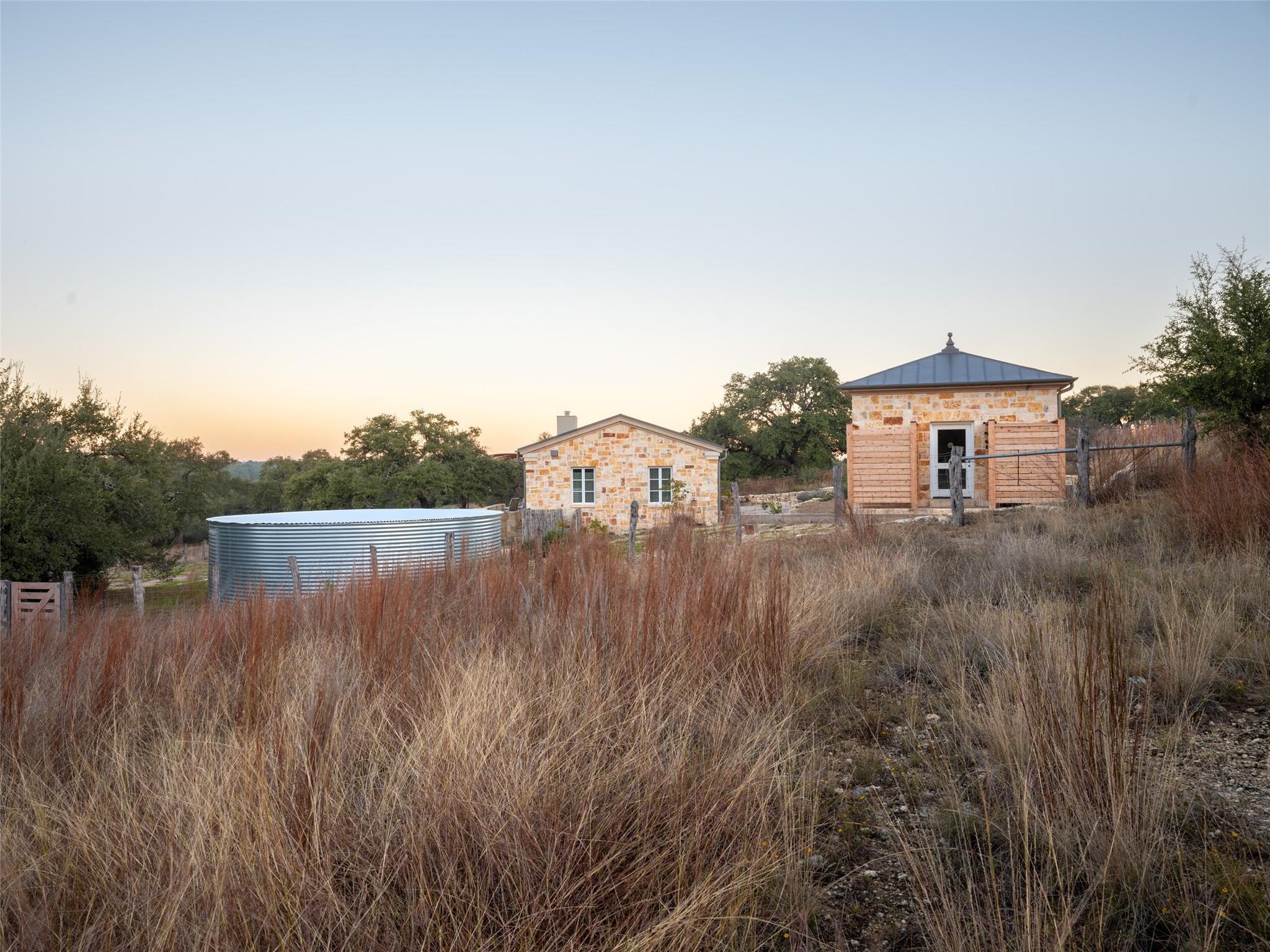 1934 N Walnut Springs Rd, Johnson City, TX 78636