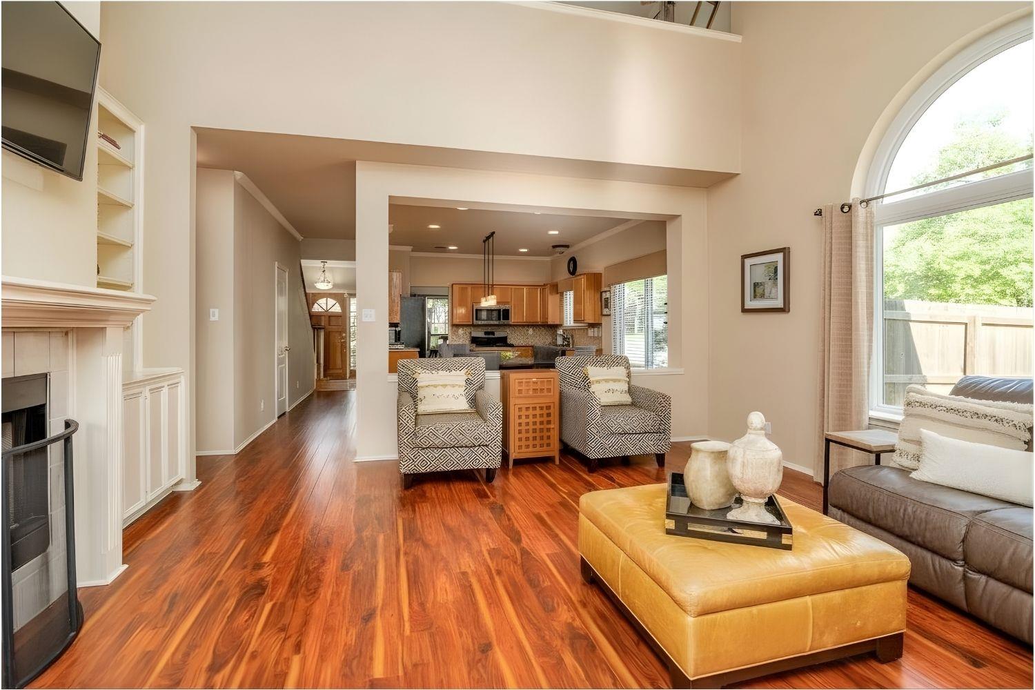 805 Oak Park Dr, Round Rock, TX 78681