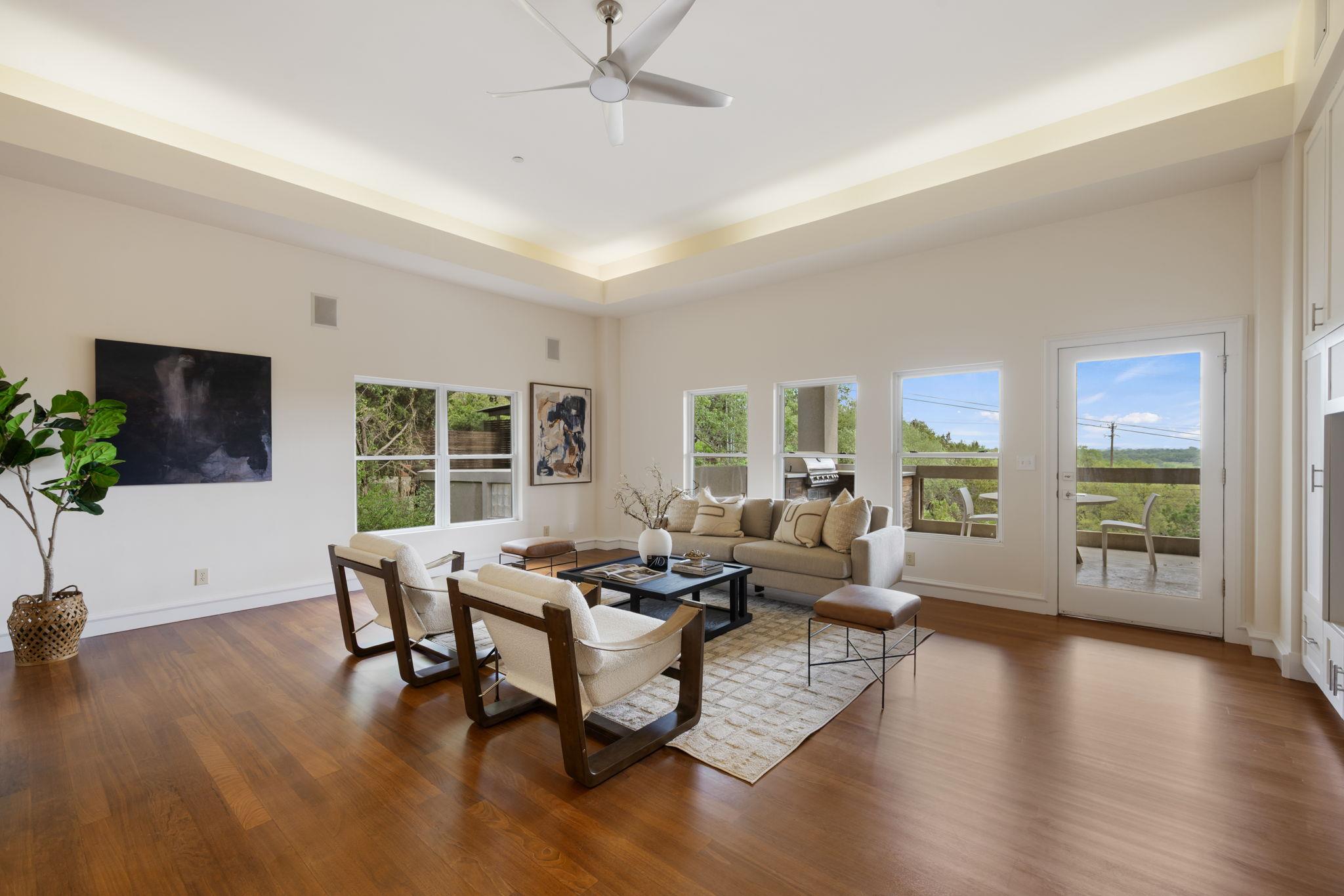 3 Brett Cv, Austin, TX 78746