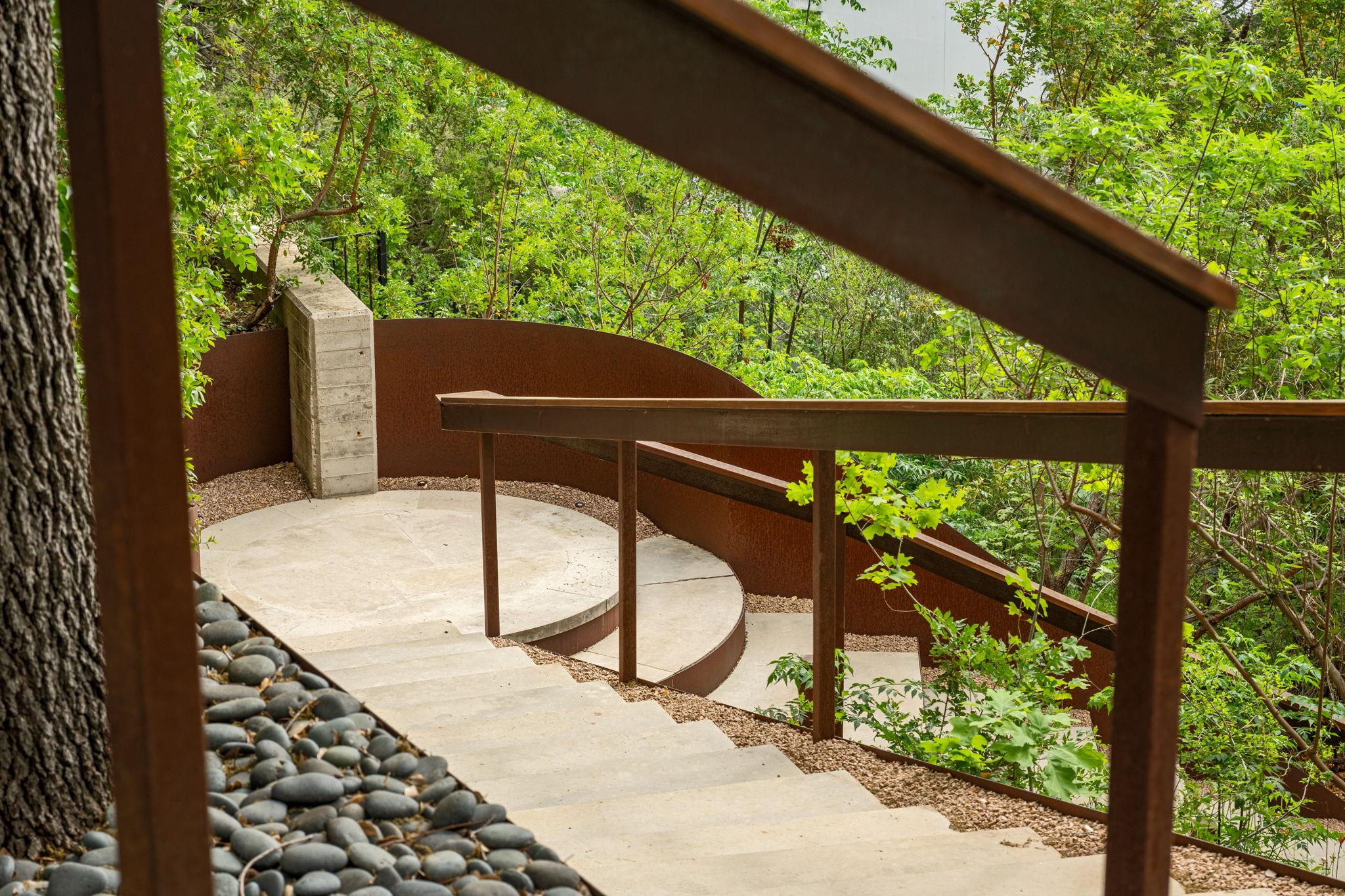 3 Brett Cv, Austin, TX 78746