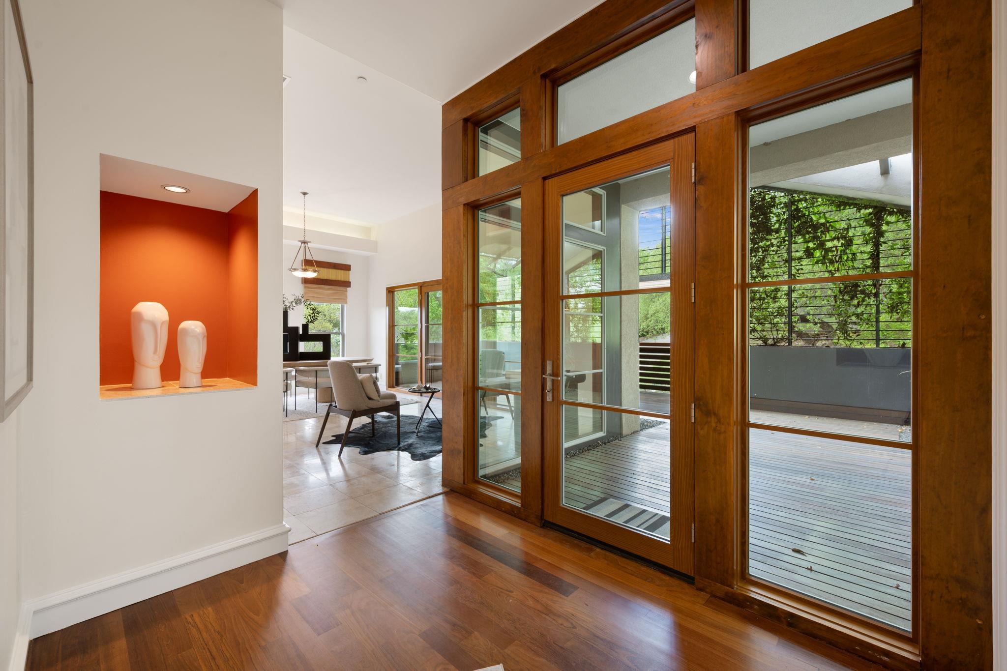 3 Brett Cv, Austin, TX 78746