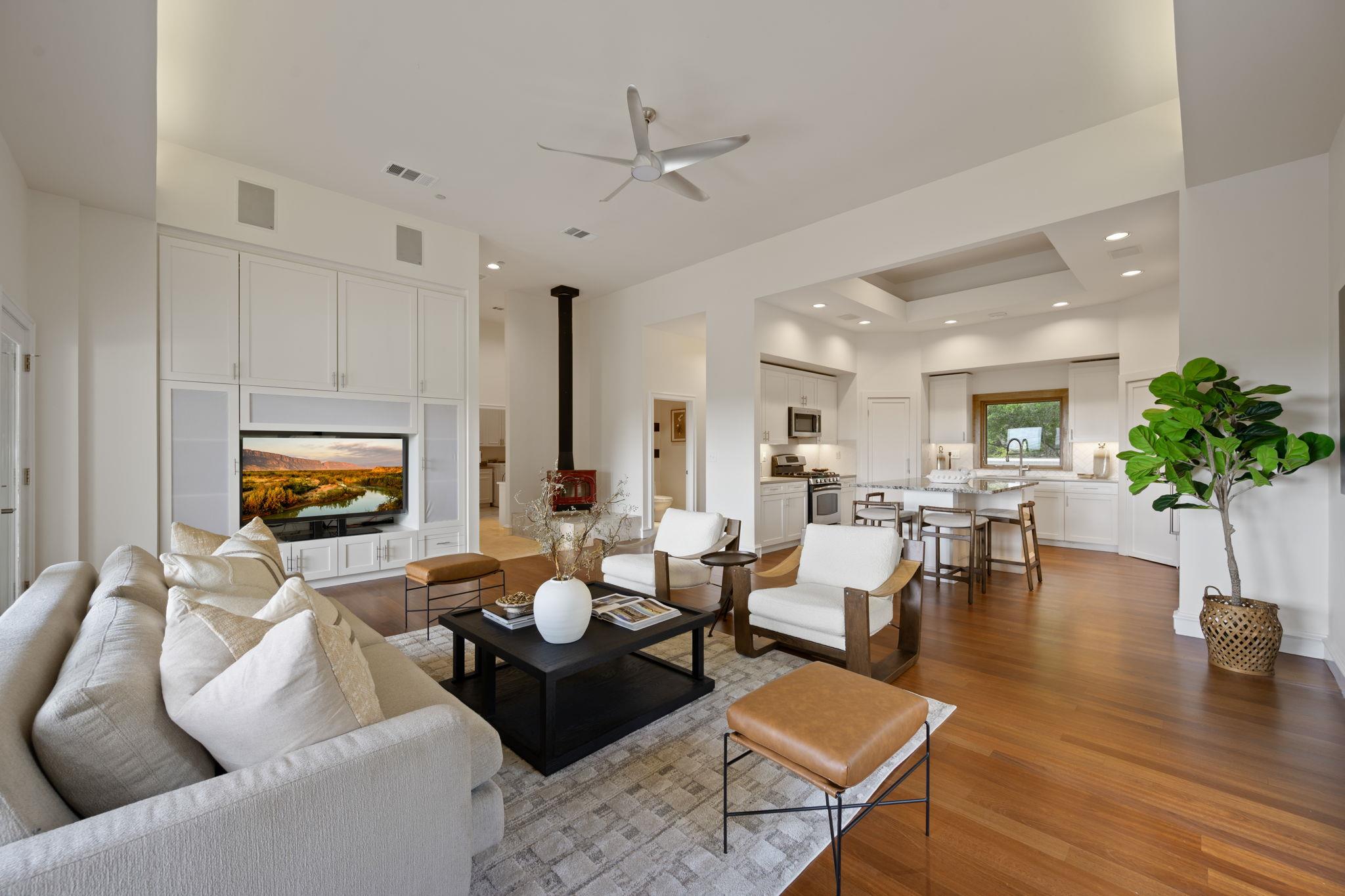 3 Brett Cv, Austin, TX 78746