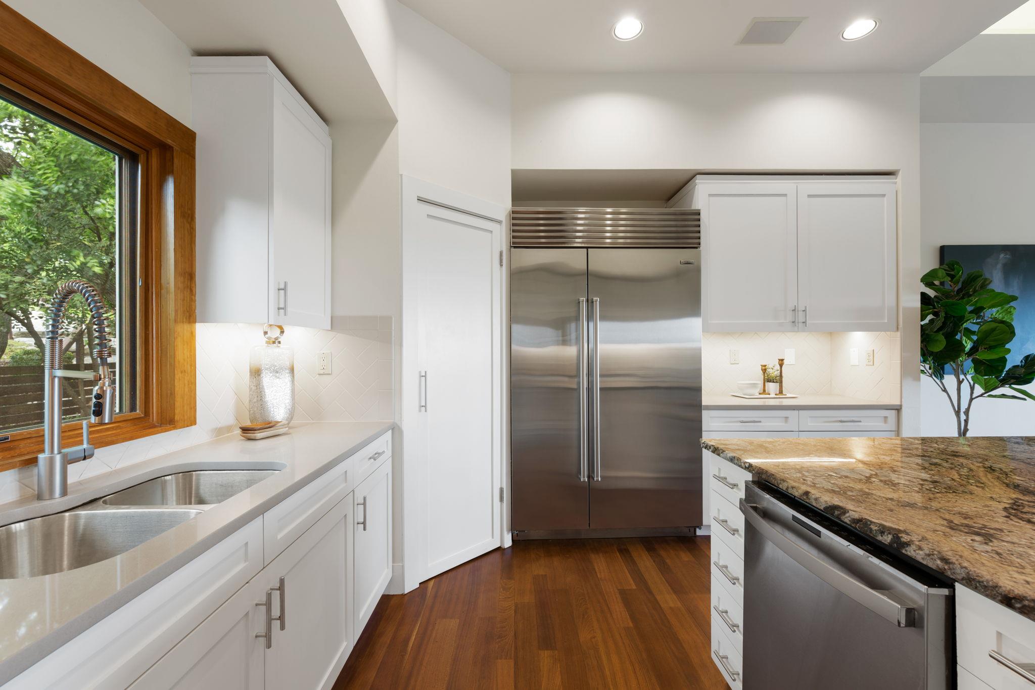 3 Brett Cv, Austin, TX 78746