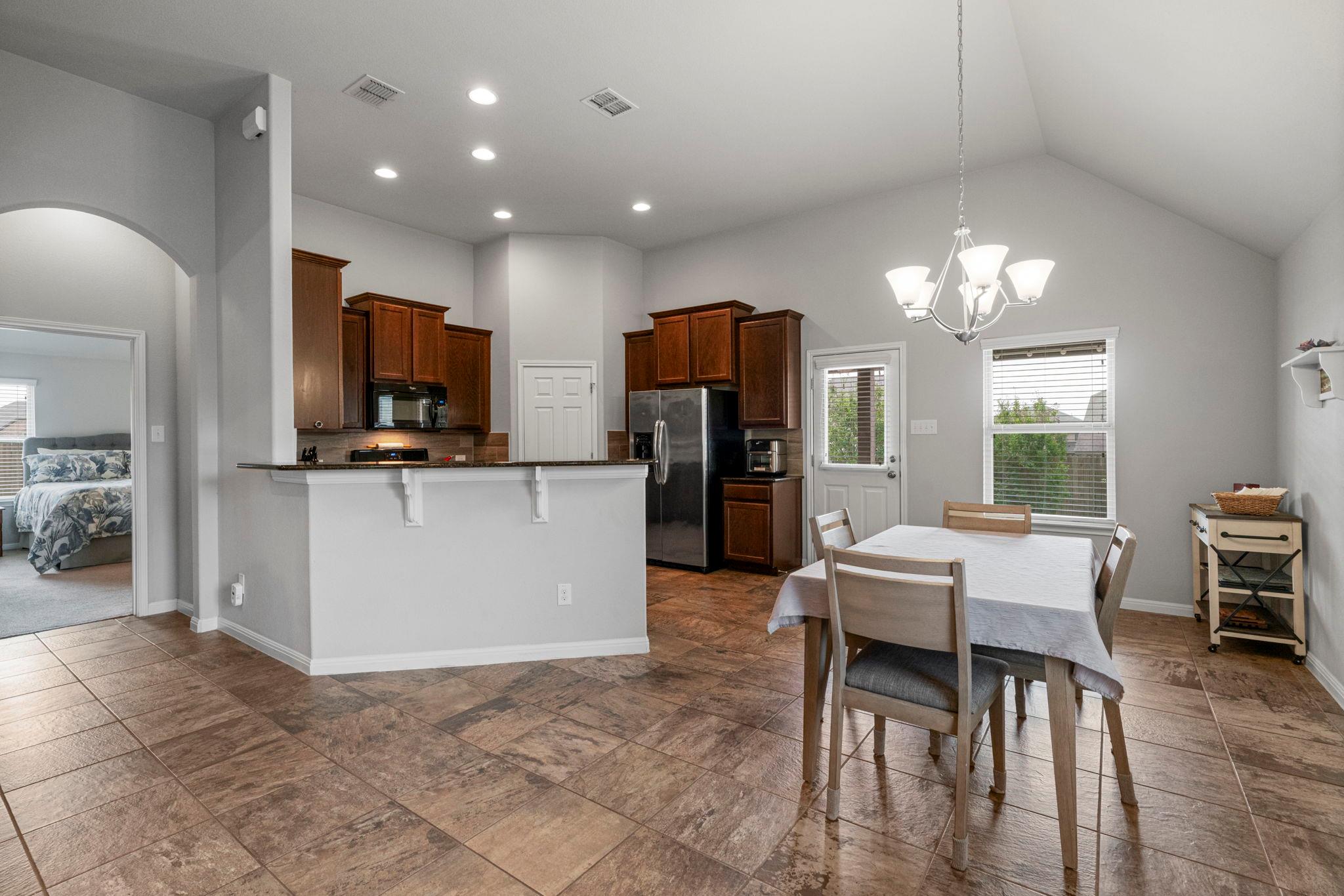 2009 Kates Cv, Manchaca, TX 78652